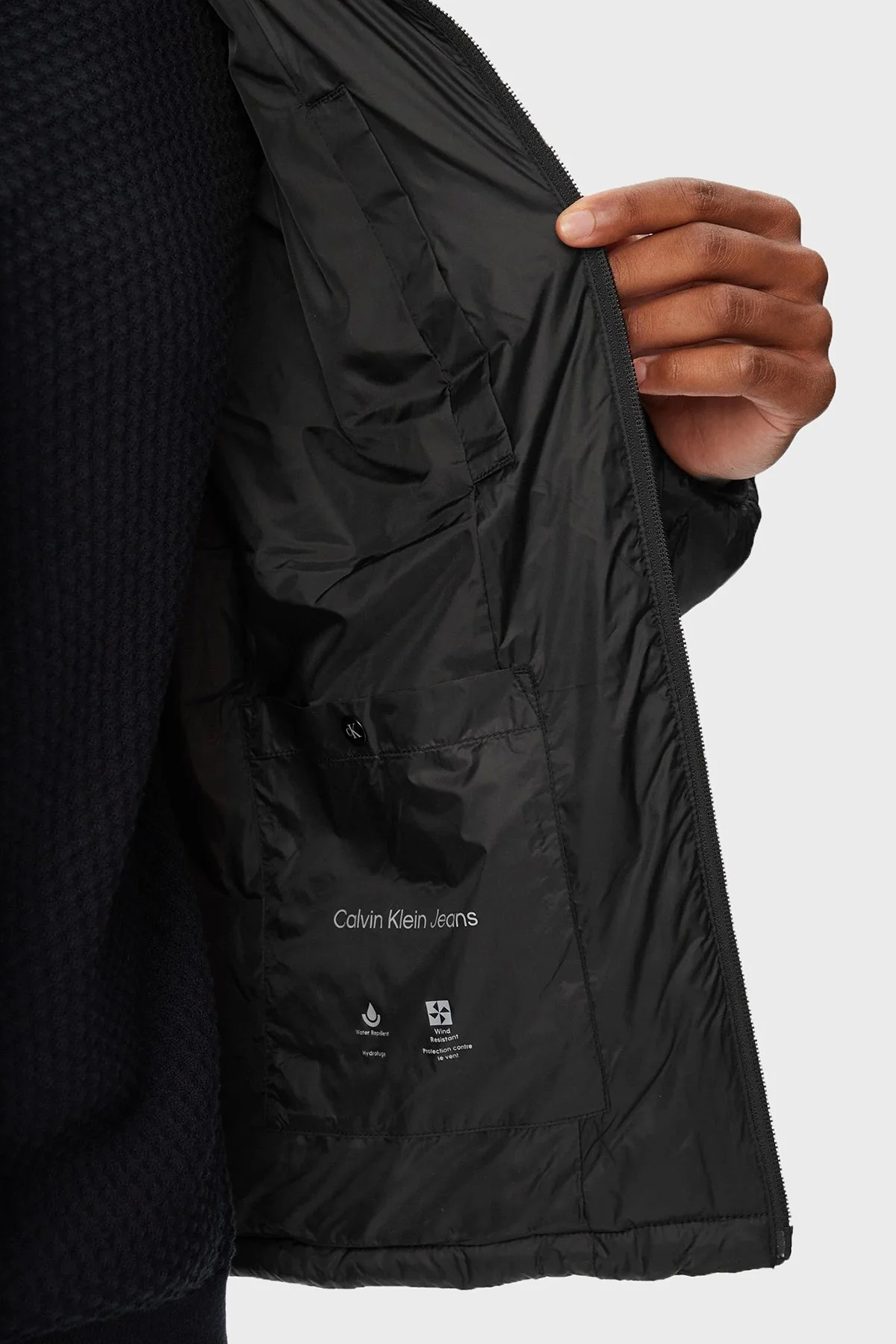 Calvin Klein Kapitoneli Dik Yaka Su İtici LV04RG506GUB1 Erkek Mont LV04RG506G UB1 SİYAH - 5