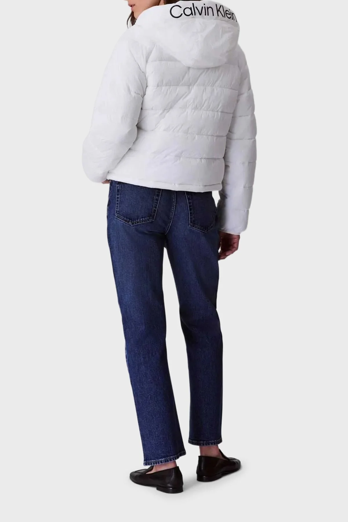 Calvin Klein Kapitoneli Logolu Regular Fit Kapüşonlu Şişme LV047C521GHW6 Bayan Mont LV047C521G HW6 BEYAZ - 3