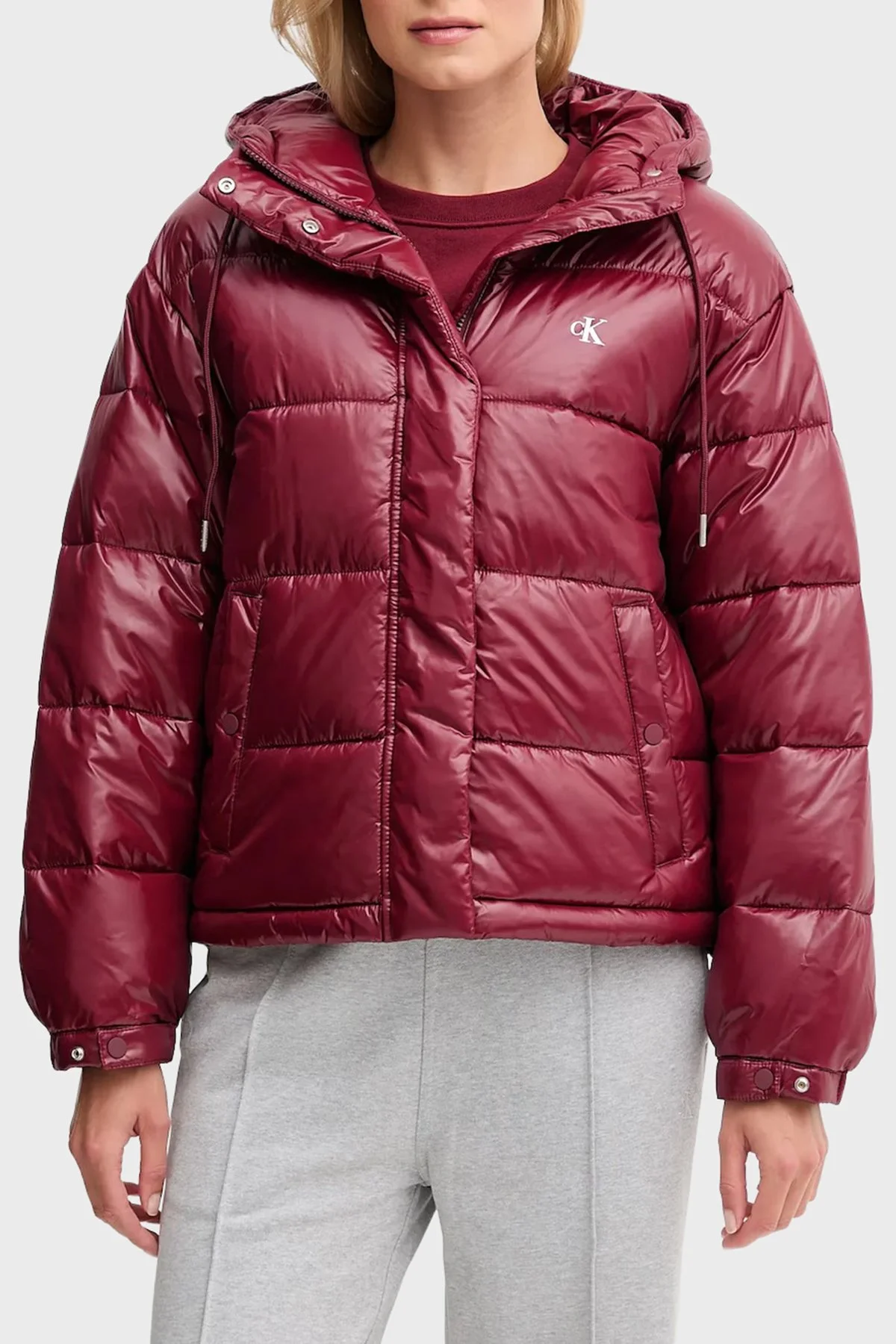 Calvin Klein Kapitoneli Loose Fit Kapüşonlu Parlak Şişme LV047D505GGEX Bayan Mont LV047D505G GEX KIRMIZI - 1