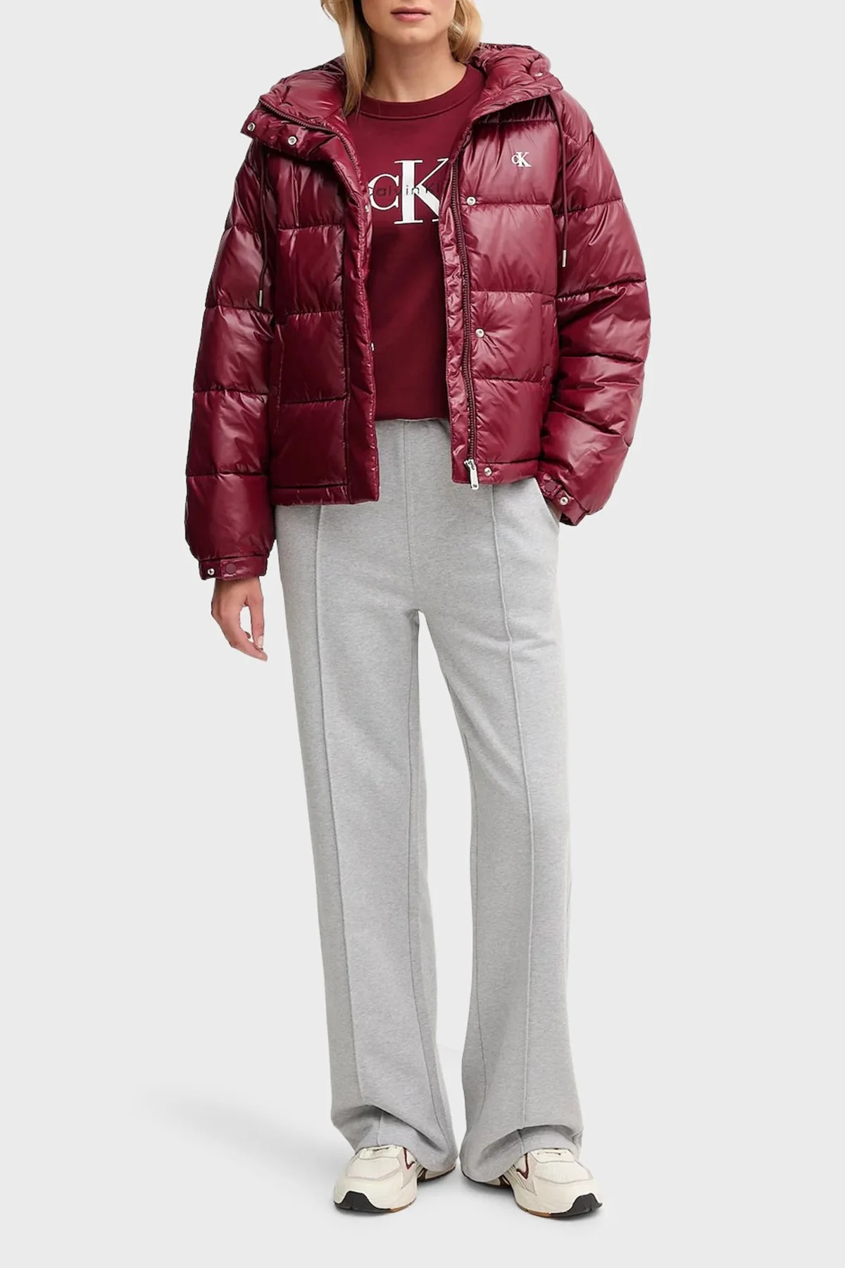 Calvin Klein Kapitoneli Loose Fit Kapüşonlu Parlak Şişme LV047D505GGEX Bayan Mont LV047D505G GEX KIRMIZI - 2