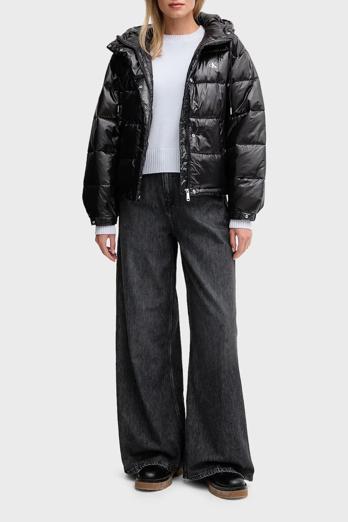 Calvin Klein Kapitoneli Loose Fit Kapüşonlu Parlak Şişme LV047D505GUB1 Bayan Mont LV047D505G UB1 SİYAH - 2