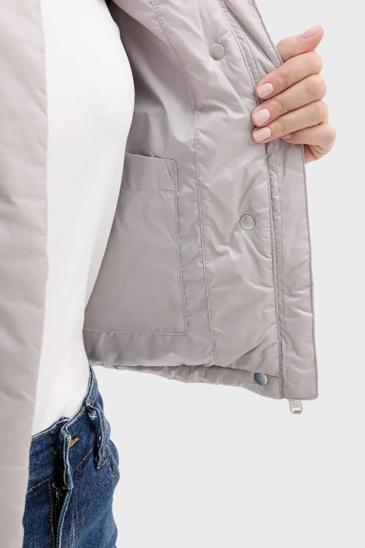 Calvin Klein Kapitoneli Regular Fit Dik Yaka Şişme LV047D504GQJL Bayan Mont LV047D504G QJL GRİ - 6