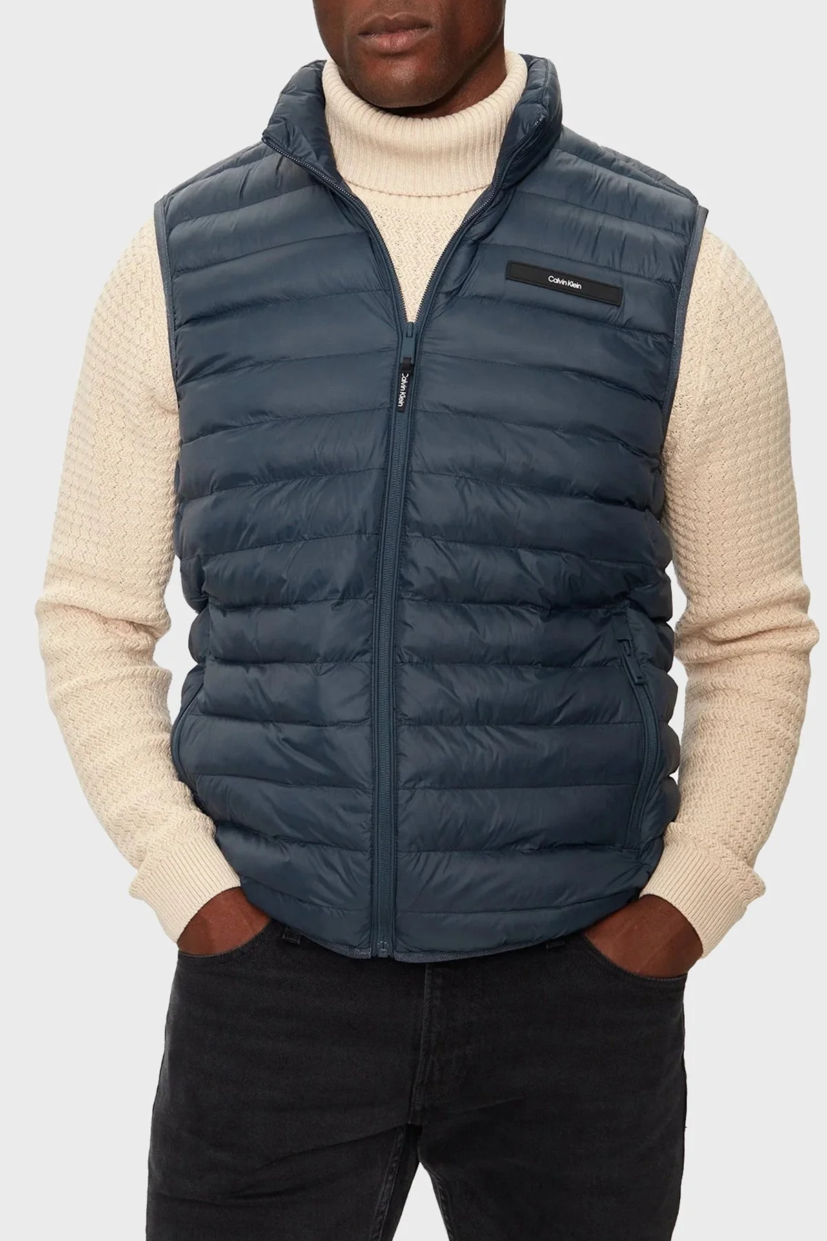 Calvin Klein Kapitoneli Regular Fit Su İtici Dik Yaka Şişme K10K113470PPK Erkek Yelek K10K113470 PPK MAVİ - 1