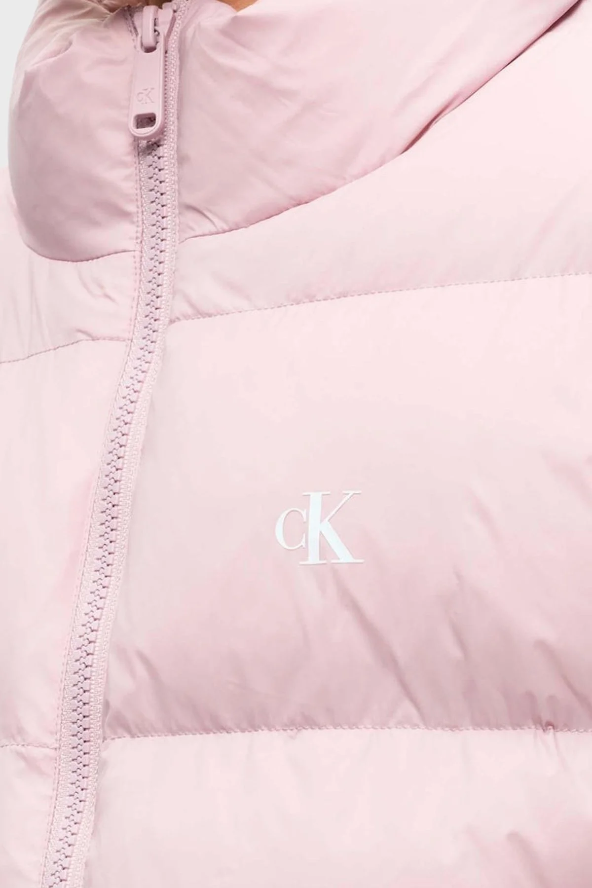 Calvin Klein Kapitoneli Su İtici Dik Yaka Şişme LV047H503GXPF Kadın Mont LV047H503G XPF Pudra - 4