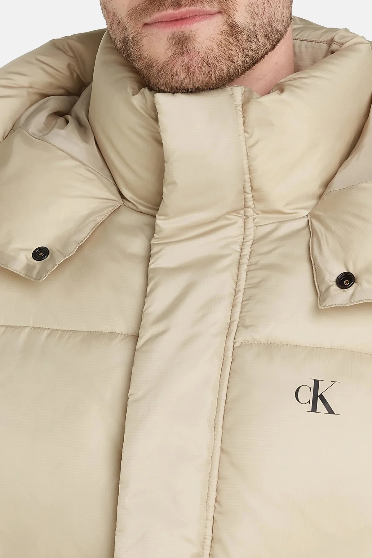 Calvin Klein Kapüşonlu Logolu Relaxed Fit Şişme J30J324073PED Erkek Mont J30J324073 PED BEJ - 3