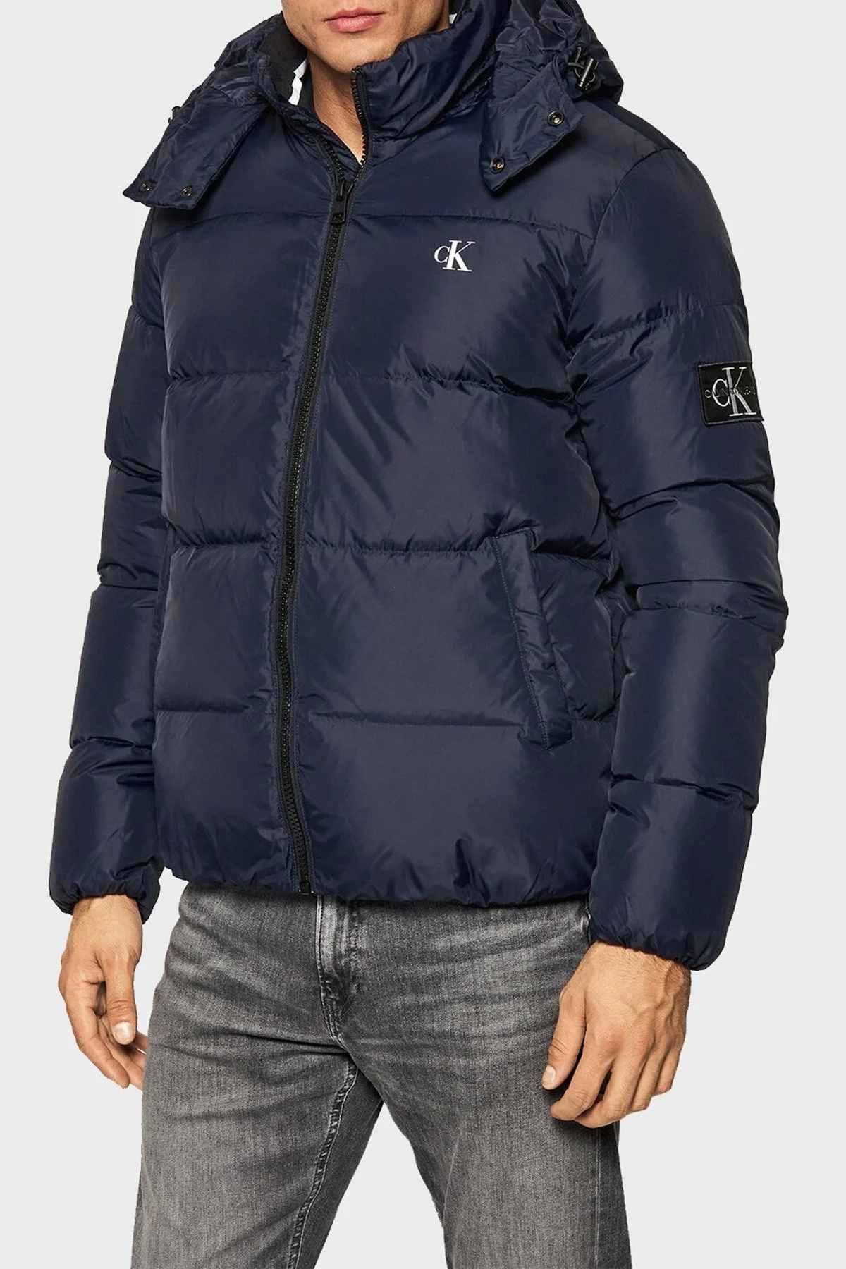 Calvin Klein Su Geçirmez Kapüşonlu Regular Fit Kuş Tüyü Dolgulu Şişme Erkek Mont J30J318412 CHW LACİVERT - 1