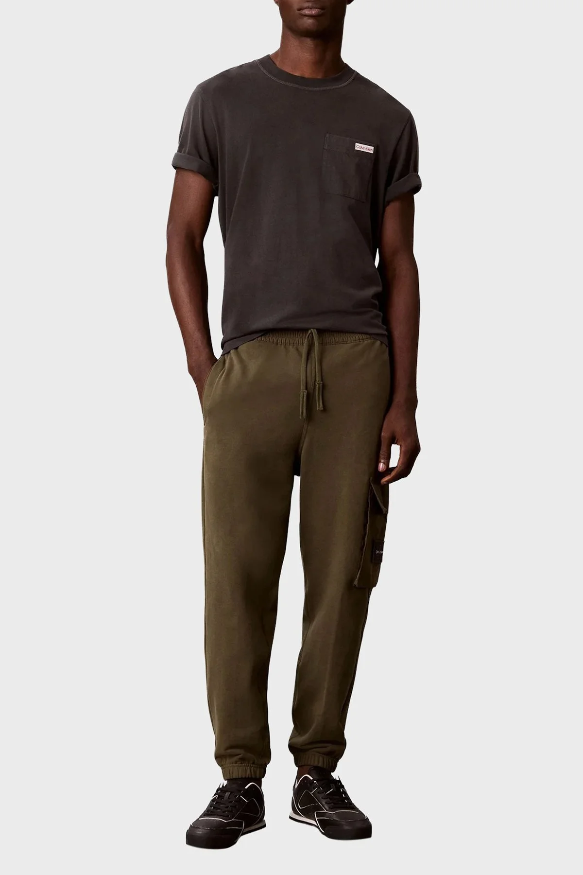 Calvin Klein Kargo Cepli Regular Fit Lastikli Paça LV04RJ204GLI1 Erkek Pantolon LV04RJ204G LI1 Haki - 2
