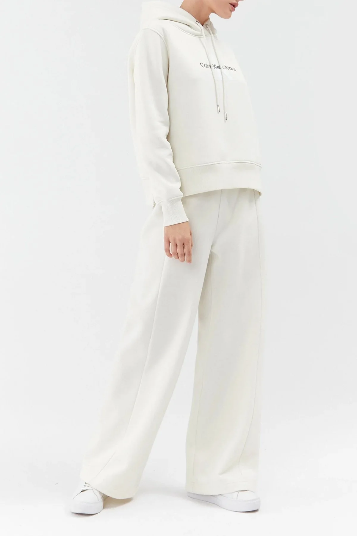 Calvin Klein Logo Bantlı Geniş Paça Relaxed Fit J20J221916YBI Bayan Pantolon J20J221916 YBI BEYAZ - 2