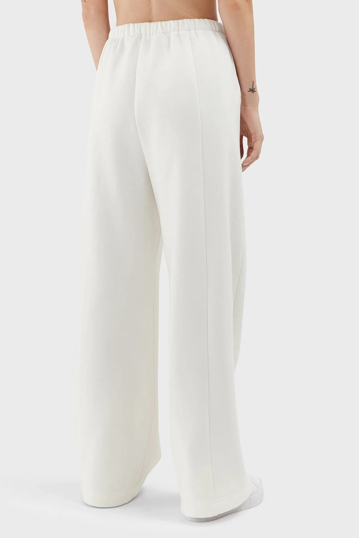 Calvin Klein Logo Bantlı Geniş Paça Relaxed Fit J20J221916YBI Bayan Pantolon J20J221916 YBI BEYAZ - 3