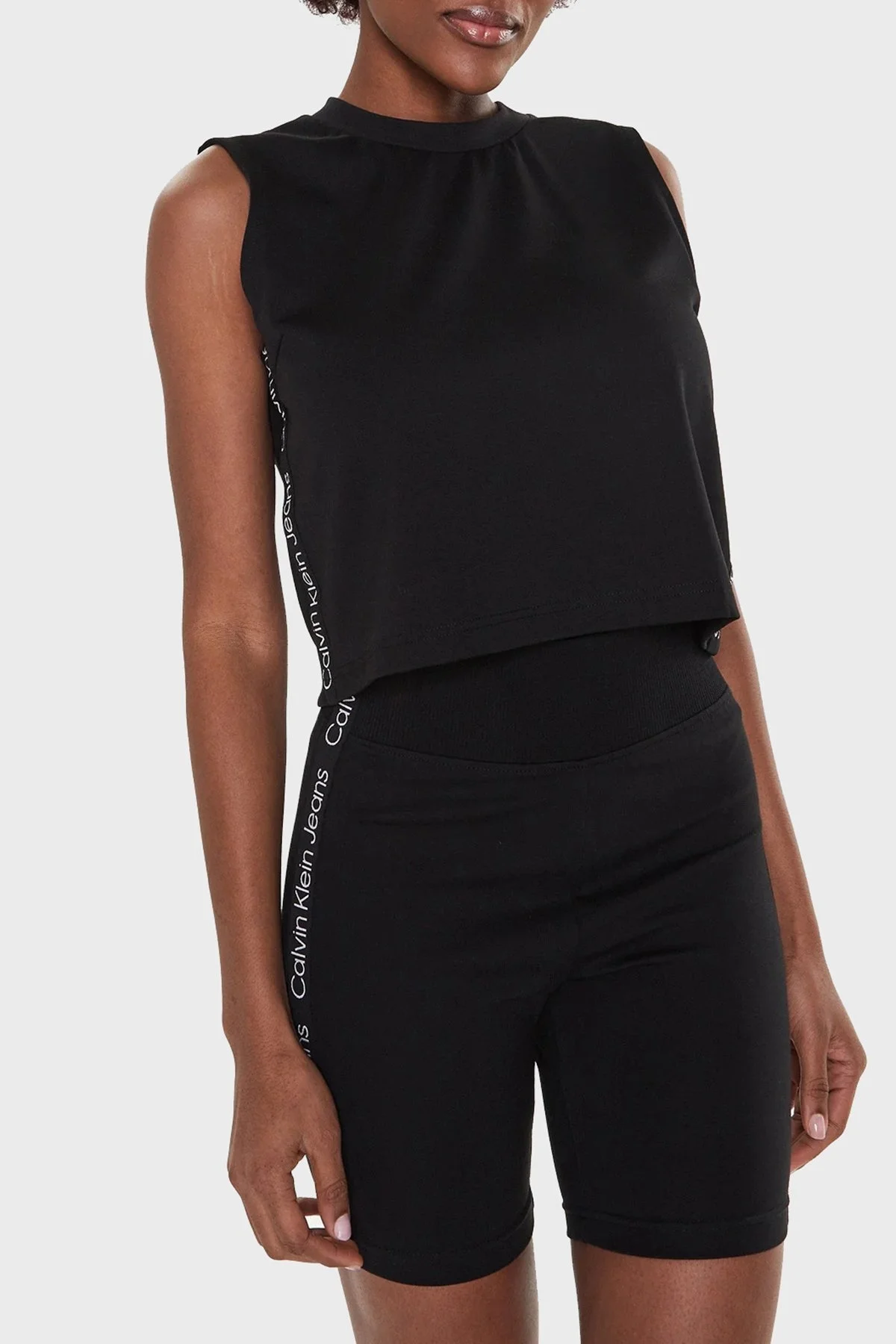 Calvin Klein Logo Bantlı Kolsuz Regular Fit Crop J20J220786BEH Bayan Top J20J220786 BEH SİYAH - 1