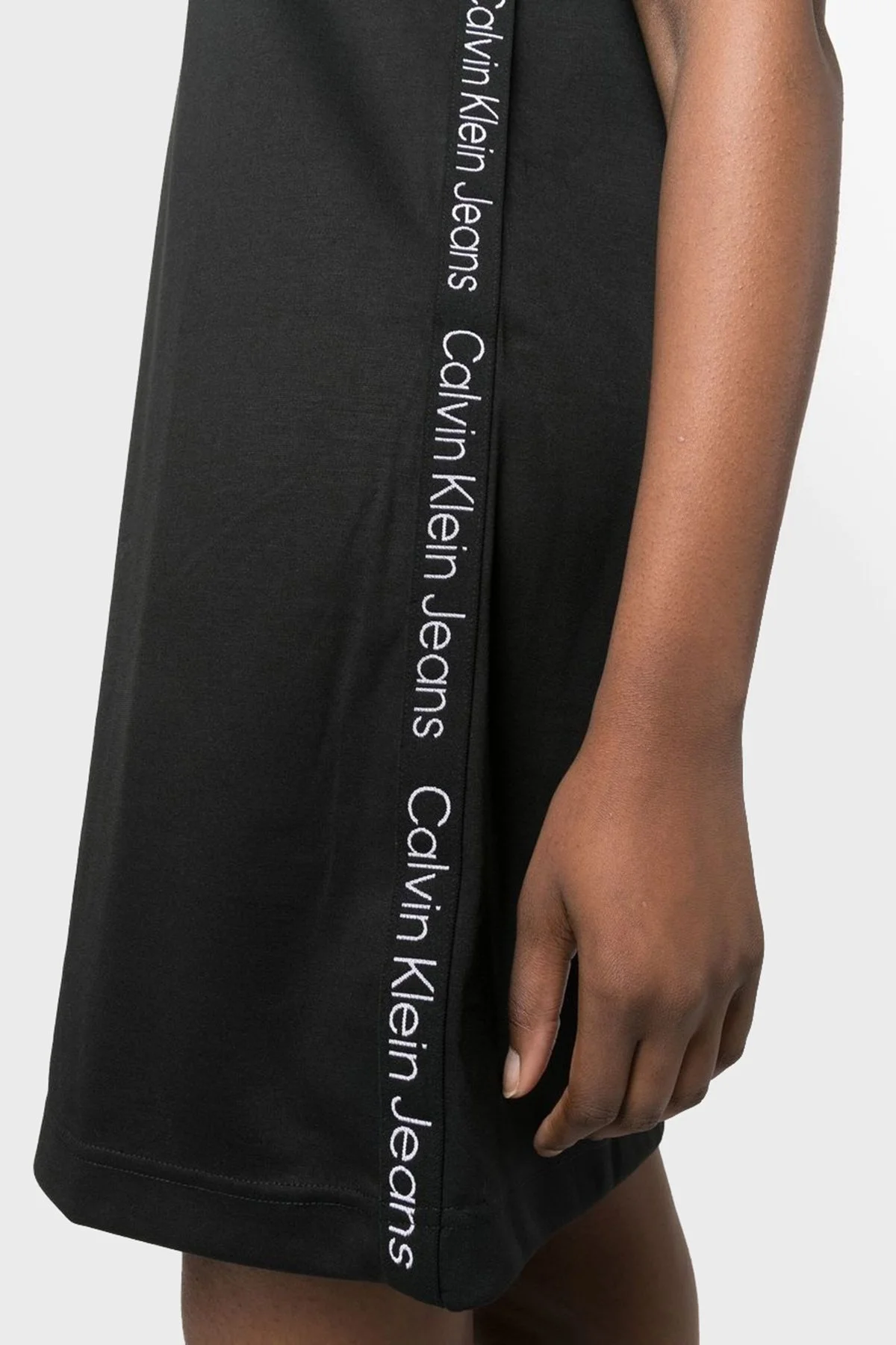 Calvin Klein Logo Bantlı Rahat Kesim Mini J20J220758BEH Bayan Elbise J20J220758 BEH SİYAH - 4