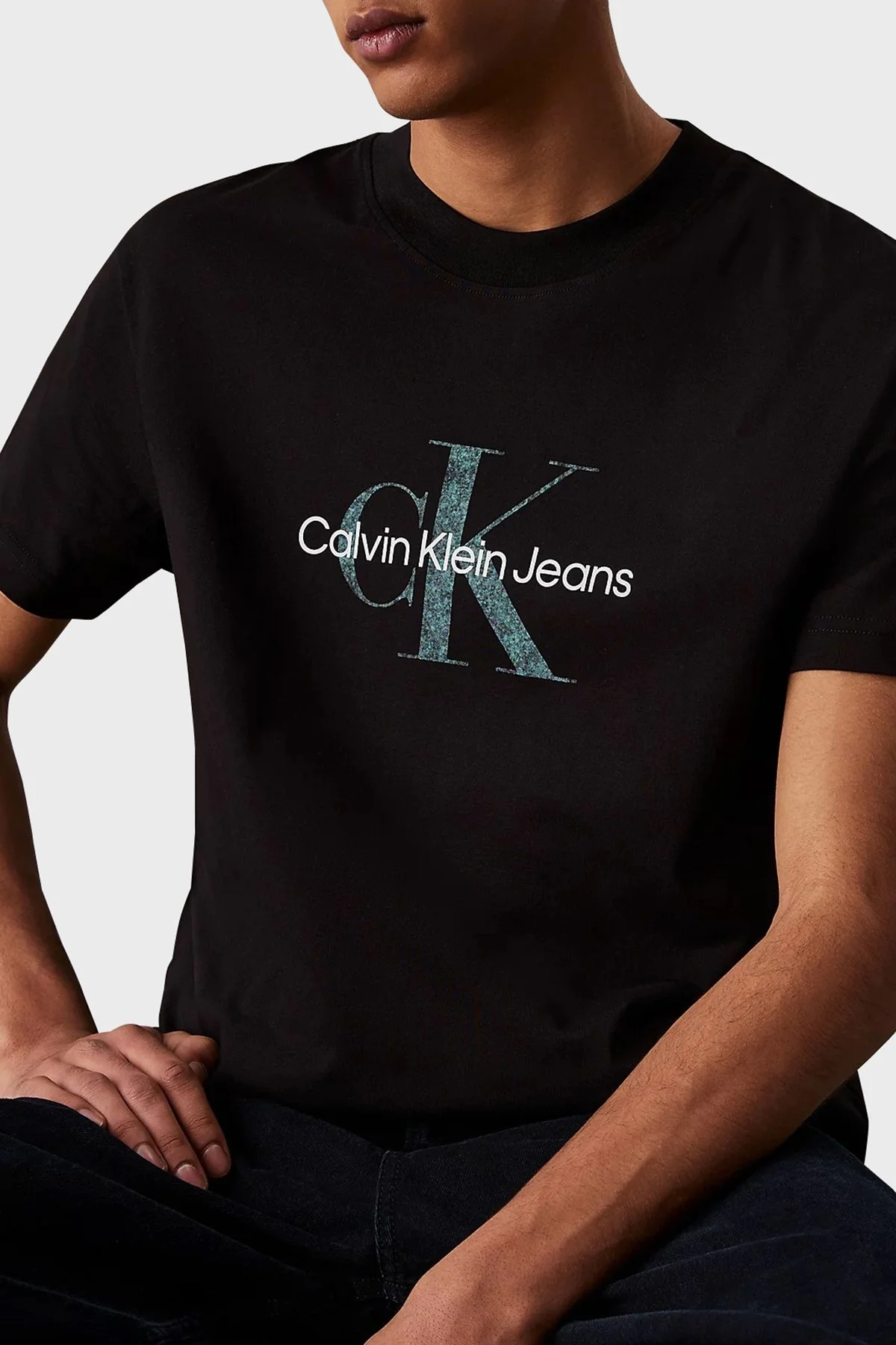 Calvin Klein Logo Basılı Pamuklu Regular Fit Bisiklet Yaka J30J327086BEH Erkek T Shirt J30J327086 BEH SİYAH - 5