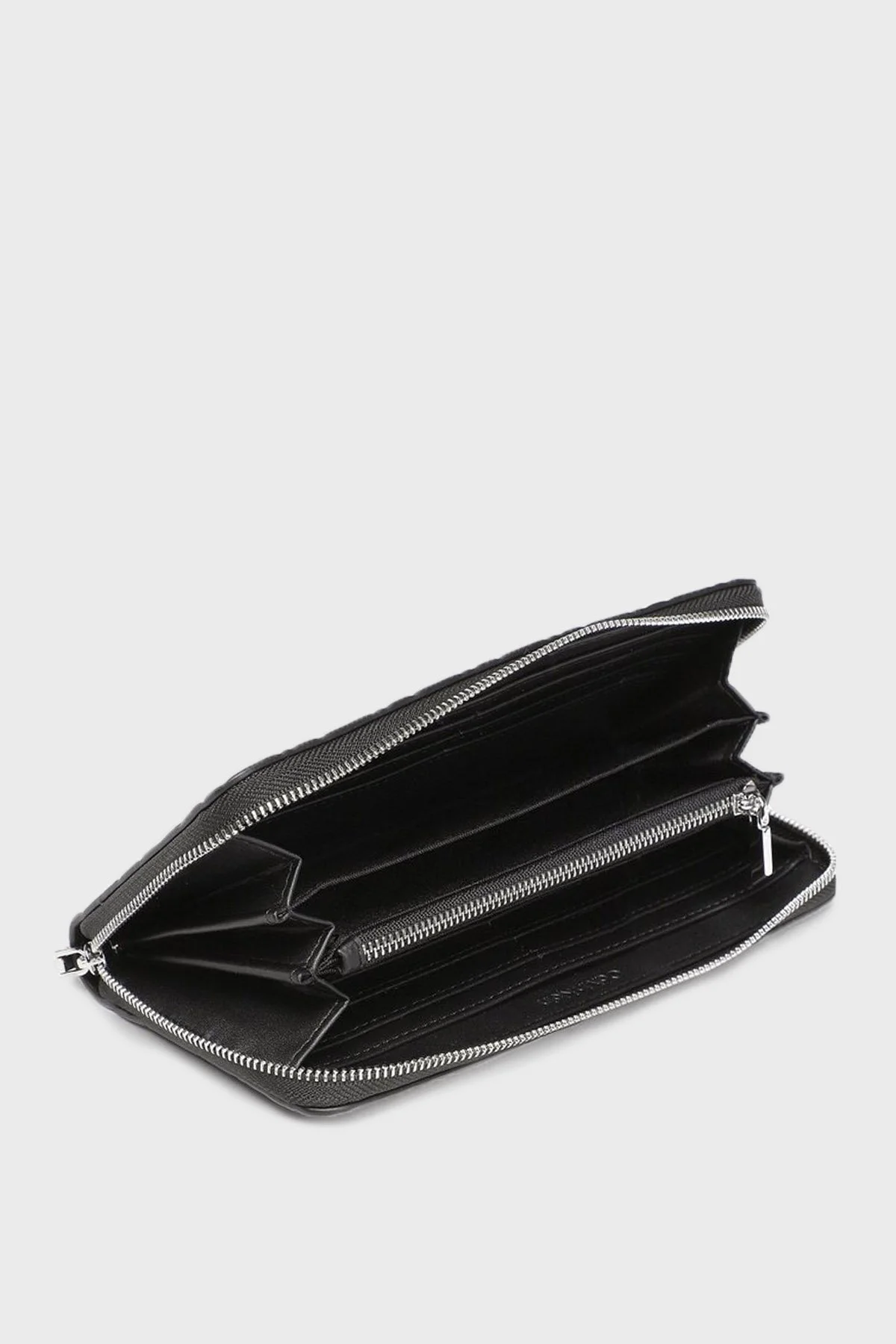 Calvin Klein Logo Baskılı Fermuarlı Çok Bölmeli Bayan Cüzdan K60K610253 BAX SİYAH - 3