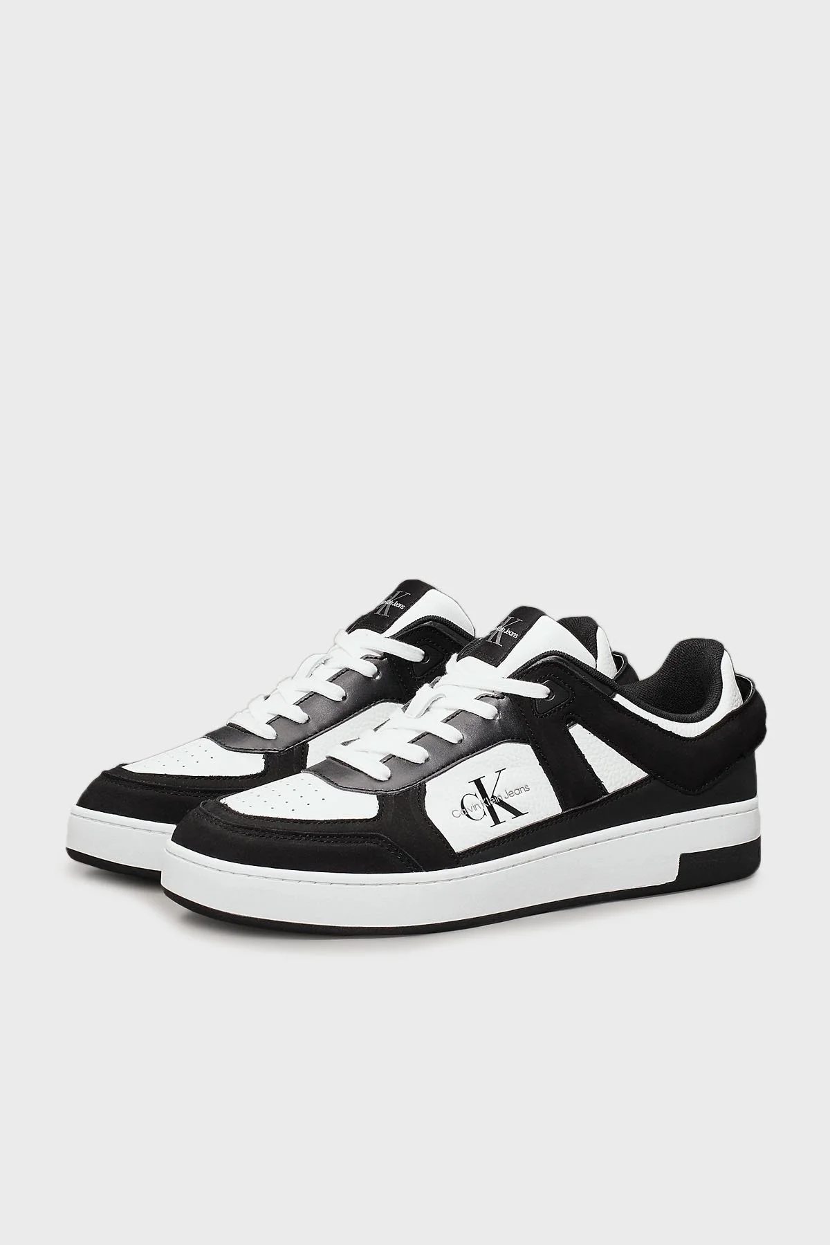 Calvin Klein Logo Baskılı Hakiki Deri Sneaker YM0YM011100GM Erkek Ayakkabı YM0YM01110 0GM SİYAH-BEYAZ - 3