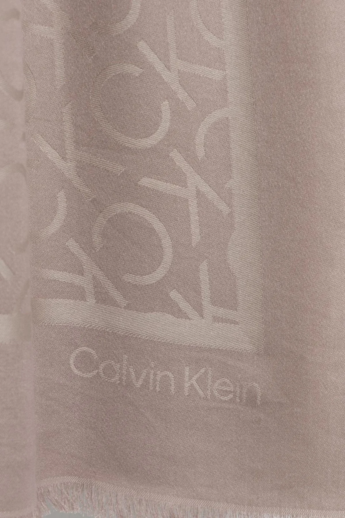 Calvin Klein Logo Baskılı Jakarlı 120 x 120 cm Modal K60K612880PE1 Bayan Eşarp K60K612880 PE1 PUDRA - 4