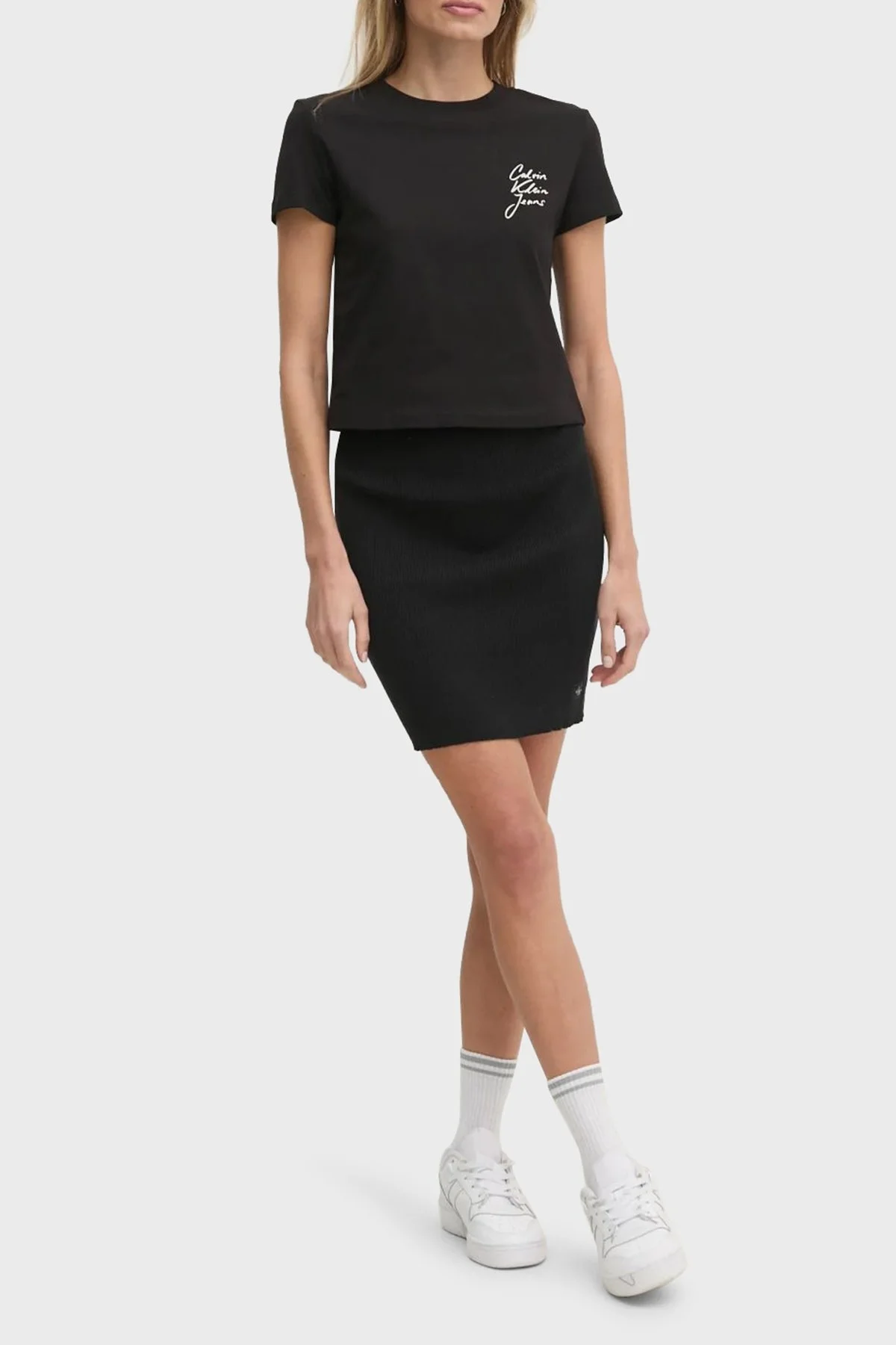 Calvin Klein Logo Baskılı Pamuklu Loose Fit Bisiklet Yaka Crop J20J224984BEH Bayan T Shirt J20J224984 BEH SİYAH - 7
