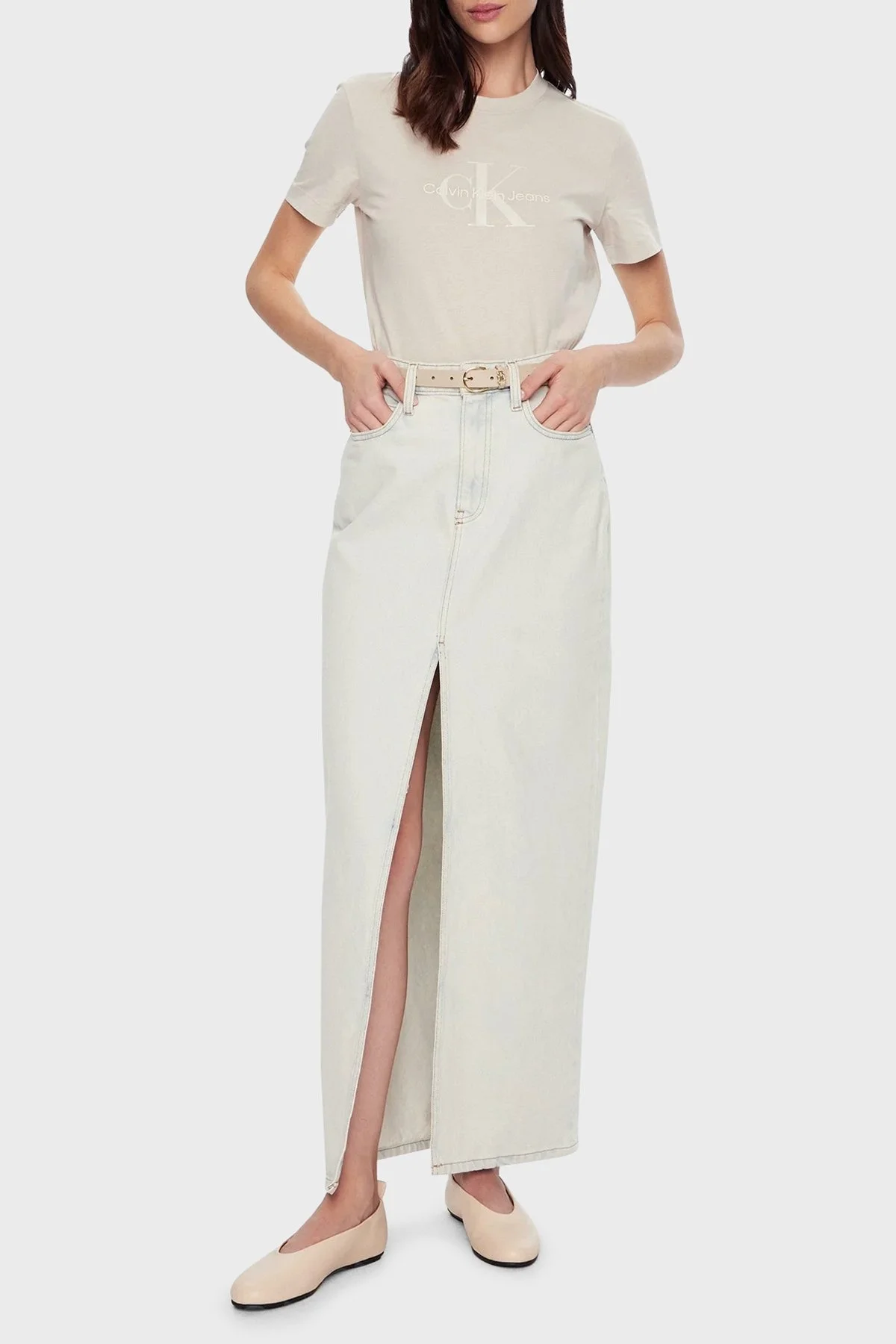 Calvin Klein Logo Baskılı Pamuklu Regular Fit Bisiklet Yaka J20J224983PDH Bayan T Shirt J20J224983 PDH AÇIK GRİ - 2