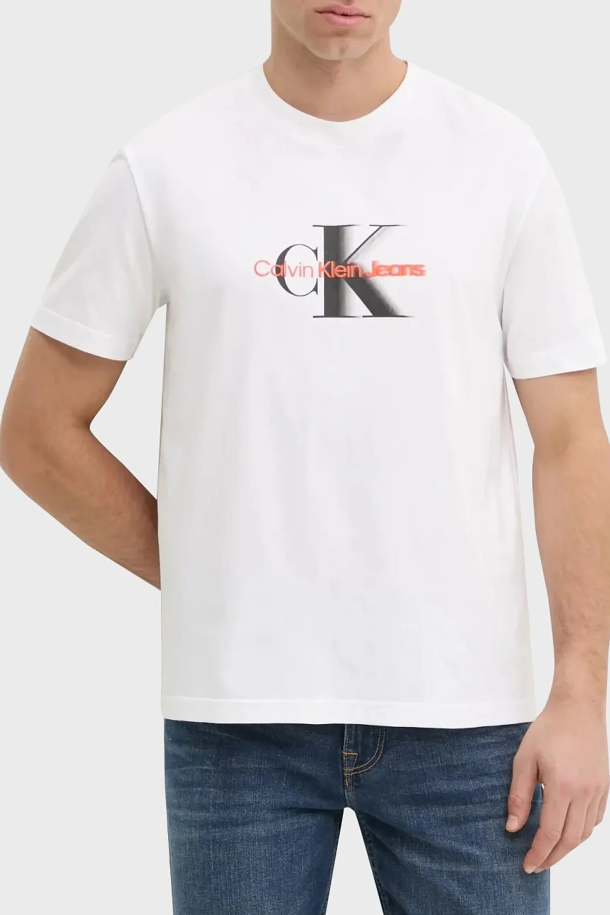 Calvin Klein Logo Baskılı Pamuklu Regular Fit Bisiklet Yaka J30J327471YAF Erkek T Shirt J30J327471 YAF BEYAZ - 4