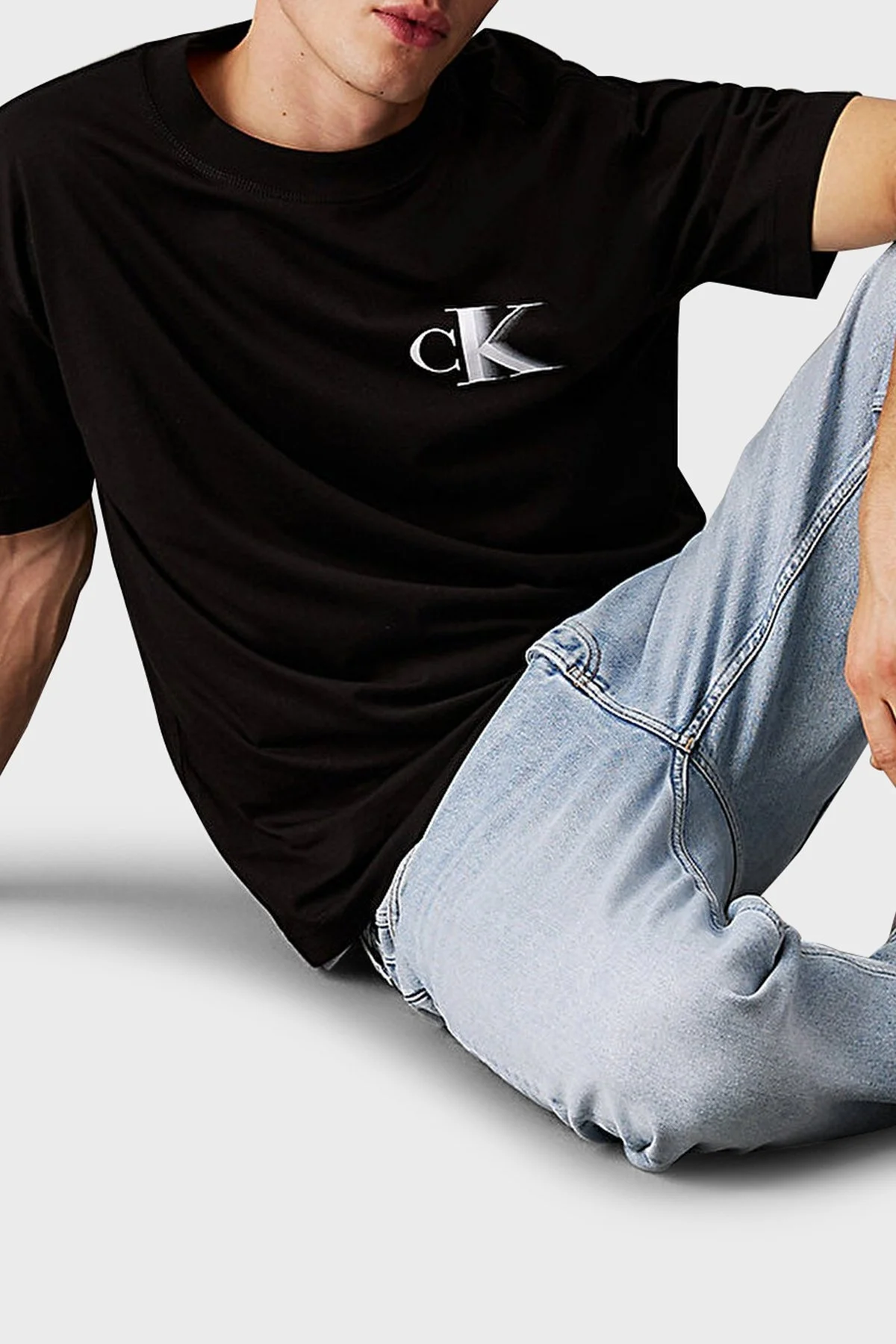 Calvin Klein Logo Baskılı Pamuklu Relaxed Fit Bisiklet Yaka J30J327475BEH Erkek T Shirt J30J327475 BEH SİYAH - 8