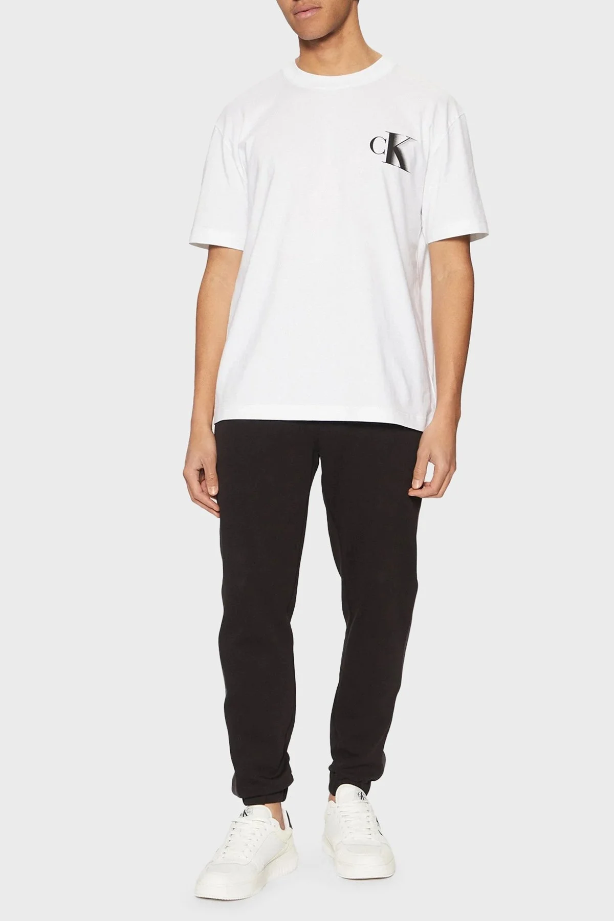 Calvin Klein Logo Baskılı Pamuklu Relaxed Fit Bisiklet Yaka J30J327475YAF Erkek T Shirt J30J327475 YAF BEYAZ - 7