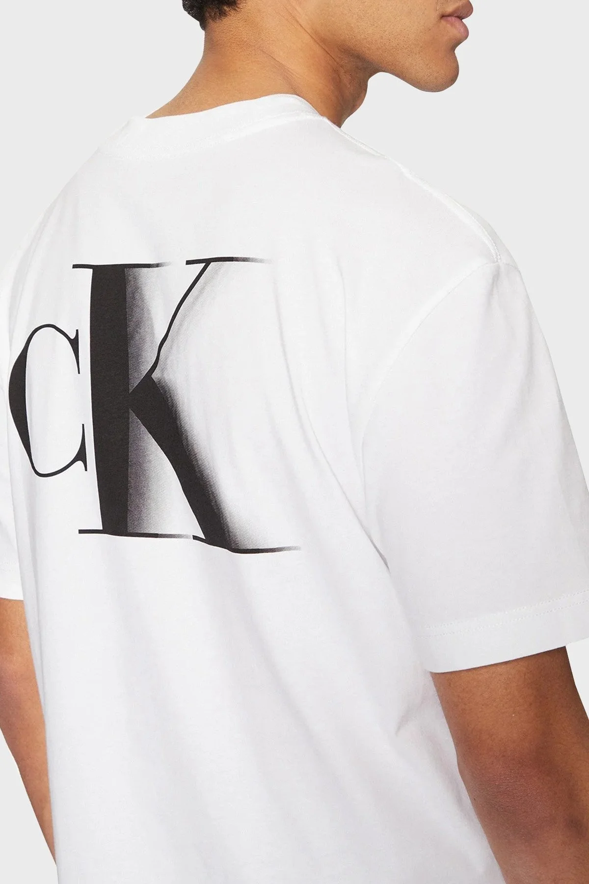 Calvin Klein Logo Baskılı Pamuklu Relaxed Fit Bisiklet Yaka J30J327475YAF Erkek T Shirt J30J327475 YAF BEYAZ - 9
