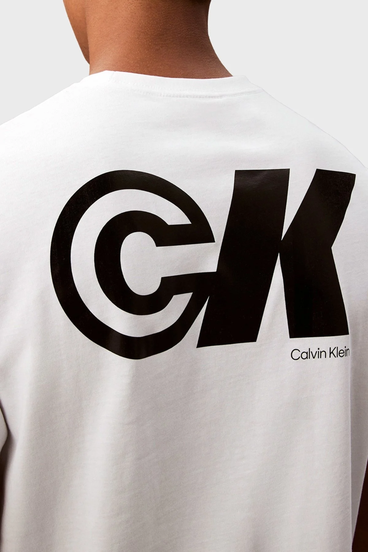 Calvin Klein Logo Baskılı Pamuklu Relaxed Fit Bisiklet Yaka LV04RC835GYAA Erkek T Shirt LV04RC835G YAA BEYAZ - 4