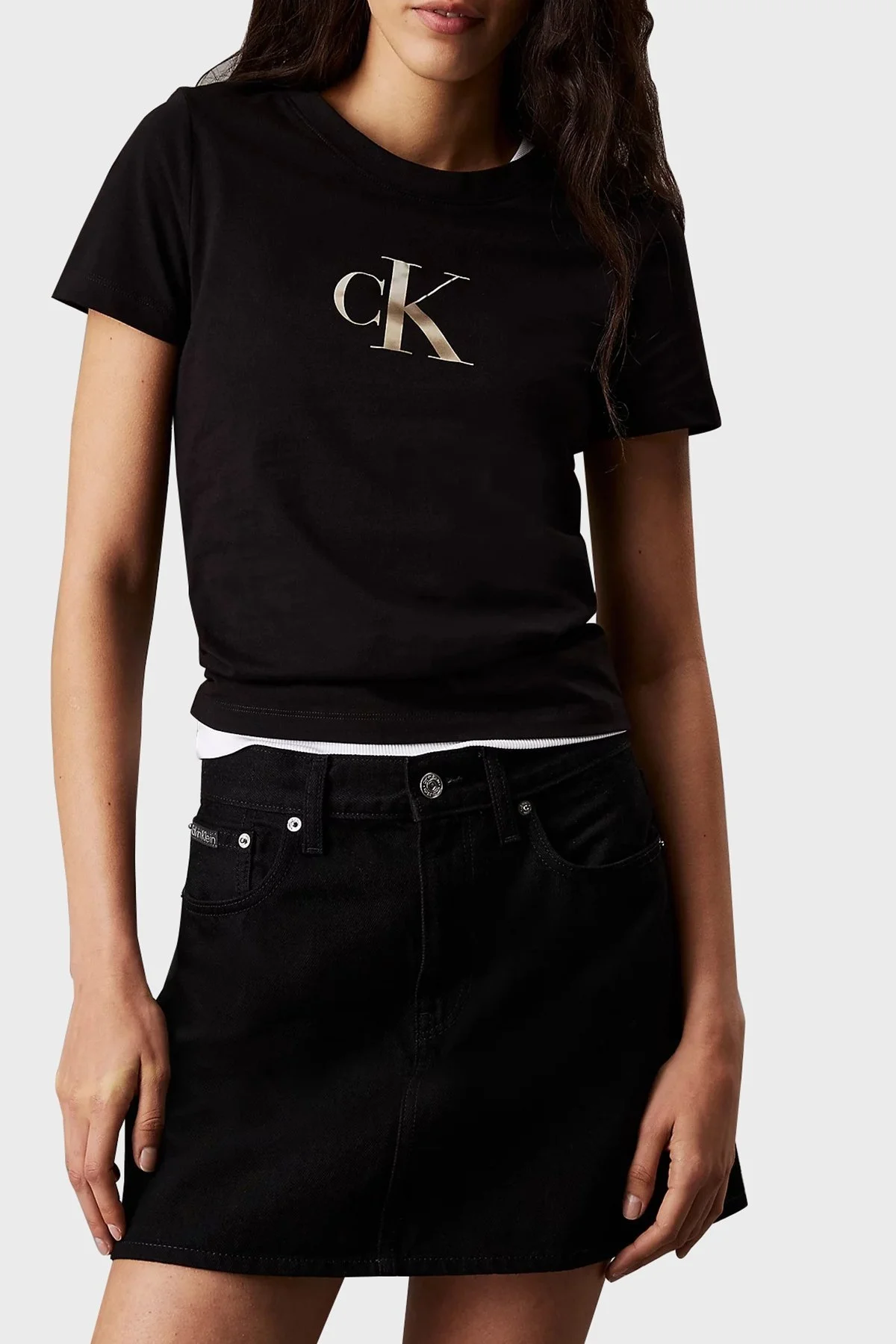 Calvin Klein Logo Baskılı Pamuklu Slim Fit Bisiklet Yaka J20J224982BEH Bayan T Shirt J20J224982 BEH SİYAH - 1