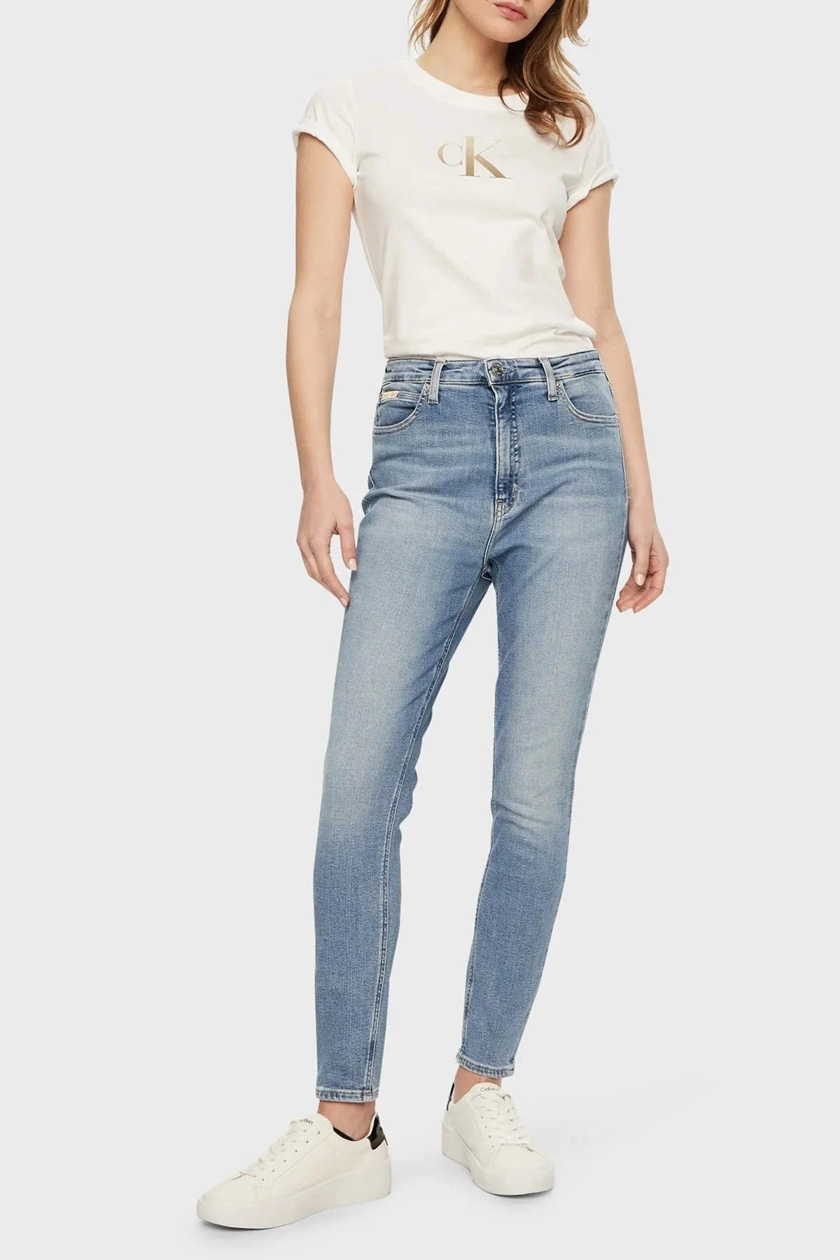 Calvin Klein Logo Baskılı Pamuklu Slim Fit Bisiklet Yaka J20J224982YAF Bayan T Shirt J20J224982 YAF BEYAZ - 3