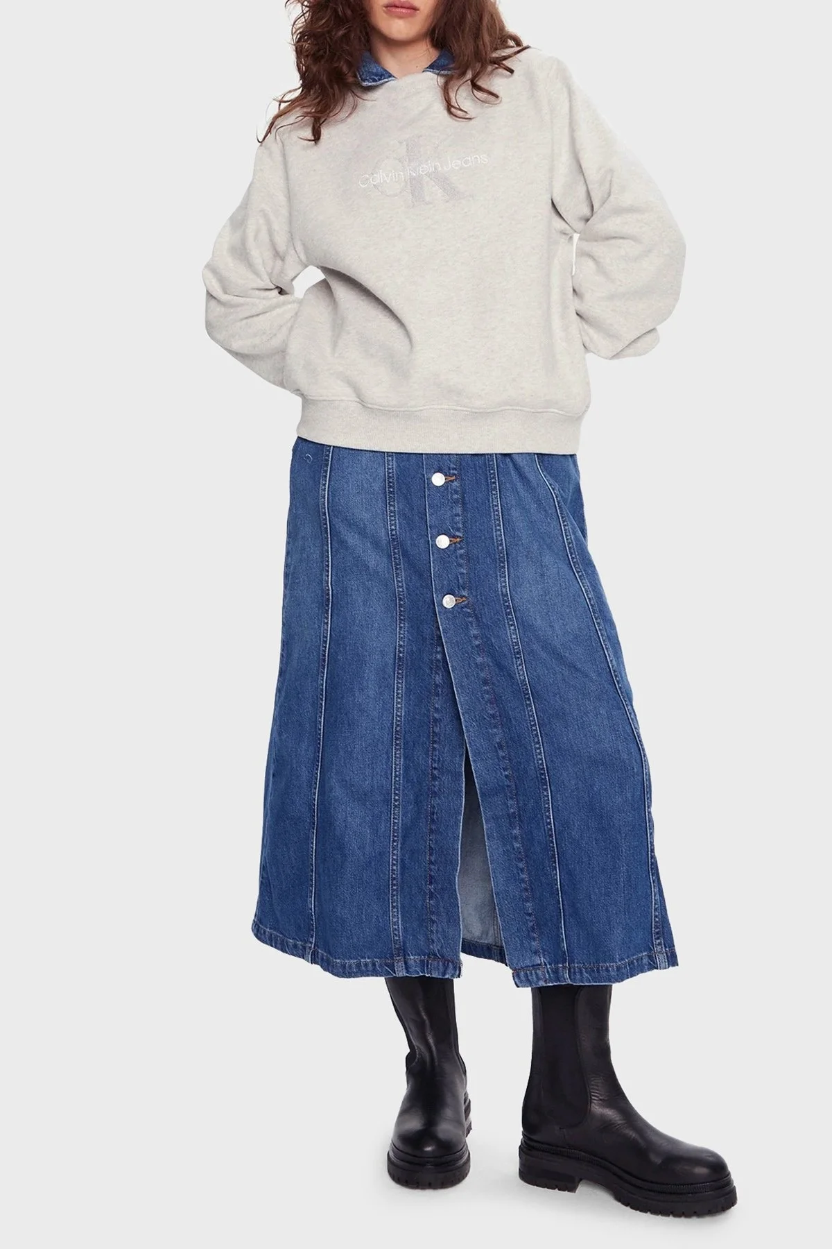 Calvin Klein Logo İşlemeli Pamuklu Comfort Fit Bisiklet Yaka J20J224652P6G Bayan Sweat J20J224652 P6G AÇIK GRİ - 6