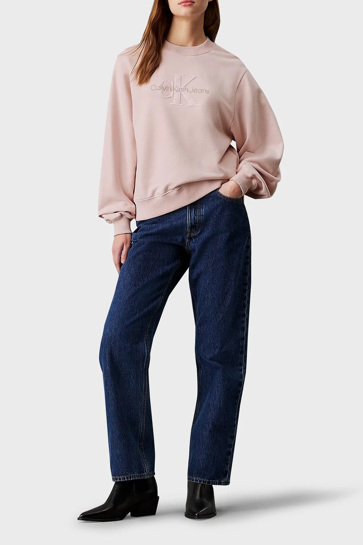 Calvin Klein Logo İşlemeli Pamuklu Comfort Fit Bisiklet Yaka J20J224652TER Bayan Sweat J20J224652 TER PUDRA - 7