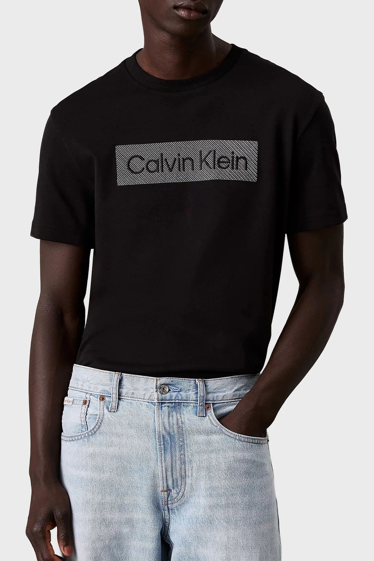 Calvin Klein Logo İşlemeli Pamuklu Regular Fit Bisiklet Yaka K10K112491BEH Erkek T Shirt K10K112491 BEH SİYAH - 5