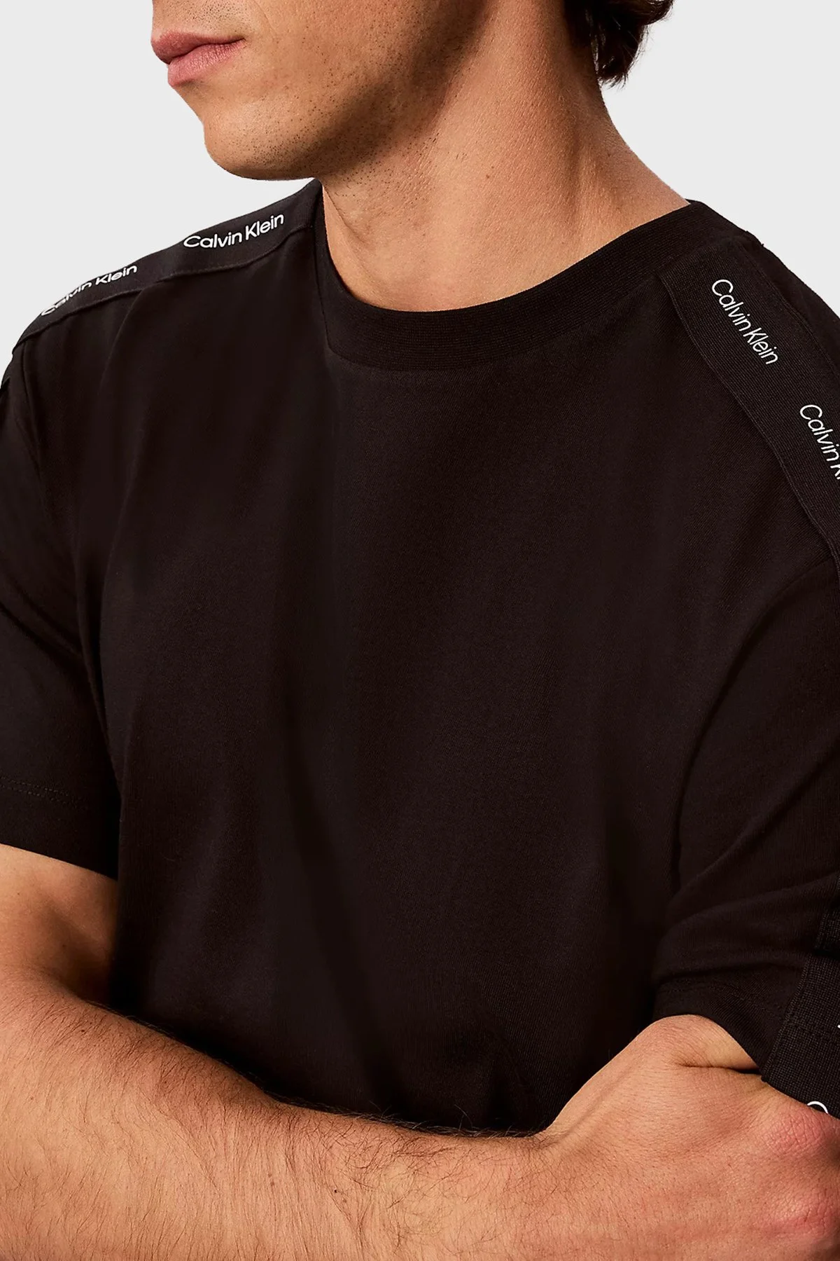 Calvin Klein Logolu % 100 Pamuk Bisiklet Yaka LV04RH201GUB1 Erkek T Shirt LV04RH201G UB1 Siyah - 4