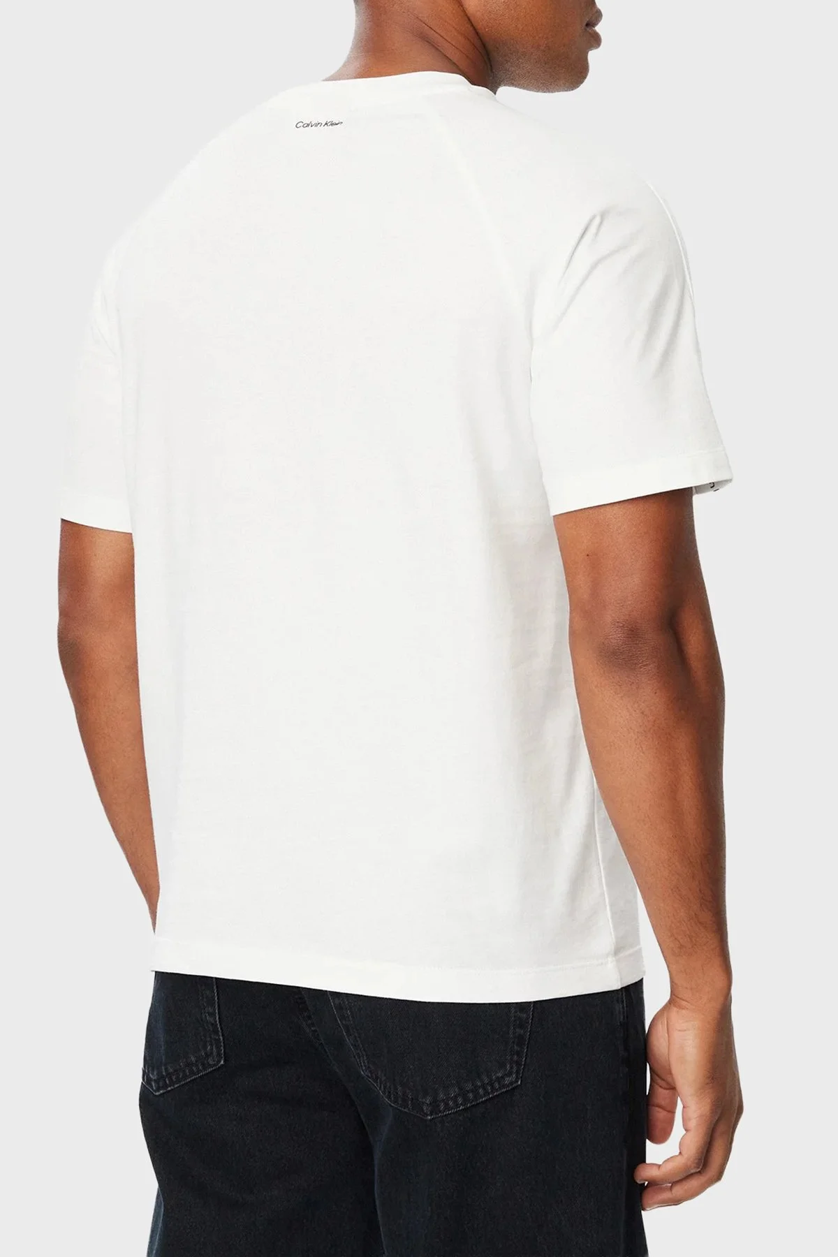 Calvin Klein Logolu % 100 Pamuk Bisiklet Yaka LV04RH201GYAF Erkek T Shirt LV04RH201G YAF Beyaz - 3