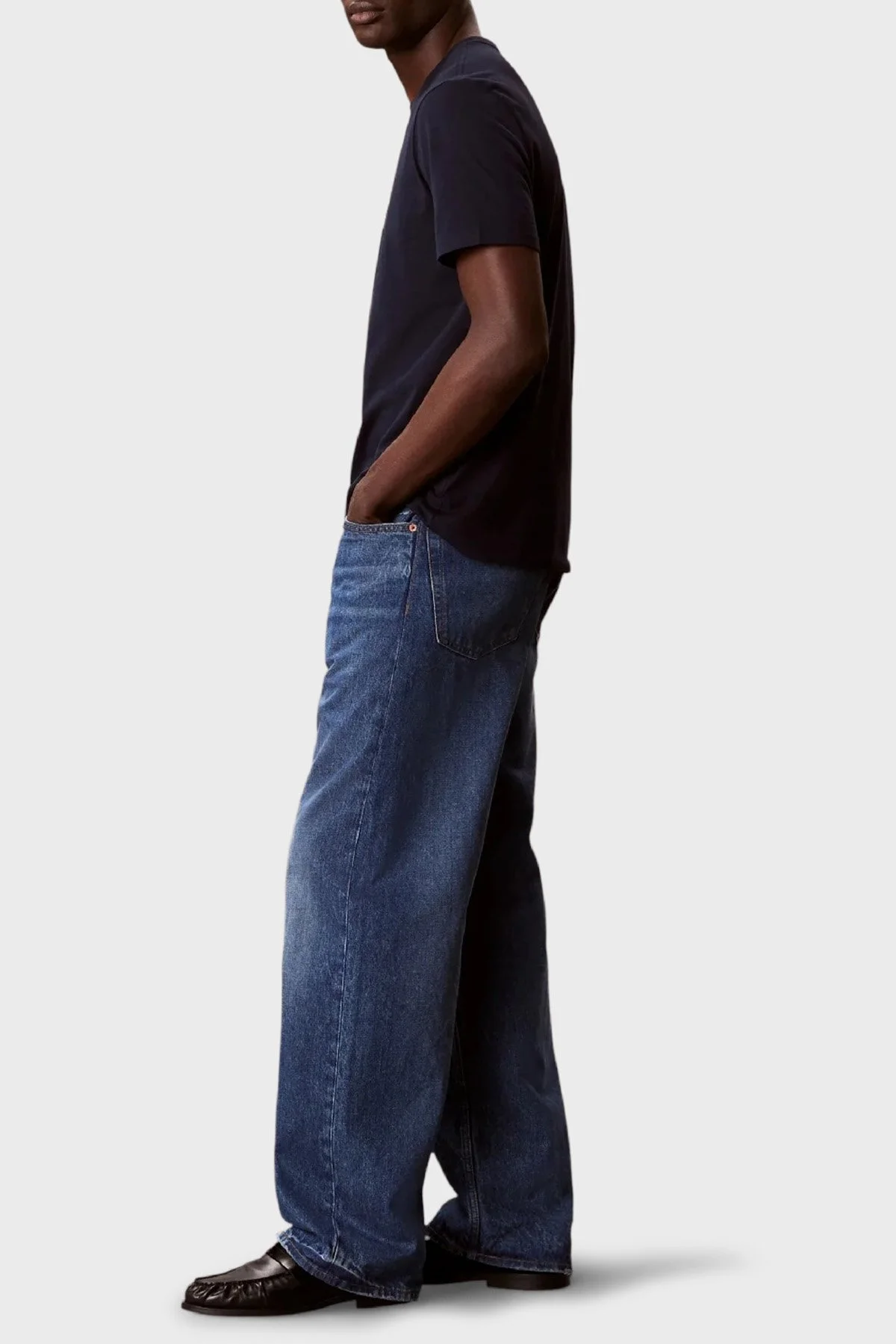 Calvin Klein Logolu % 100 Pamuk Bisiklet Yaka LV14RF803GCEF Erkek T Shirt LV14RF803G CEF LACİVERT - 4