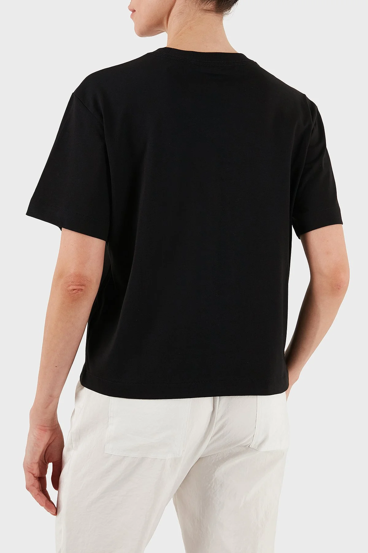 Calvin Klein Logolu % 100 Pamuk Boxy Fit Bisiklet Yaka LV047C858GUB1 Bayan T Shirt LV047C858G UB1 SİYAH - 3