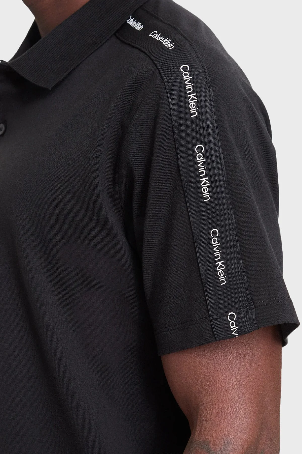 Calvin Klein Logolu % 100 Pamuk Düğmeli Erkek Polo LV04RH202G UB1 Siyah - 5