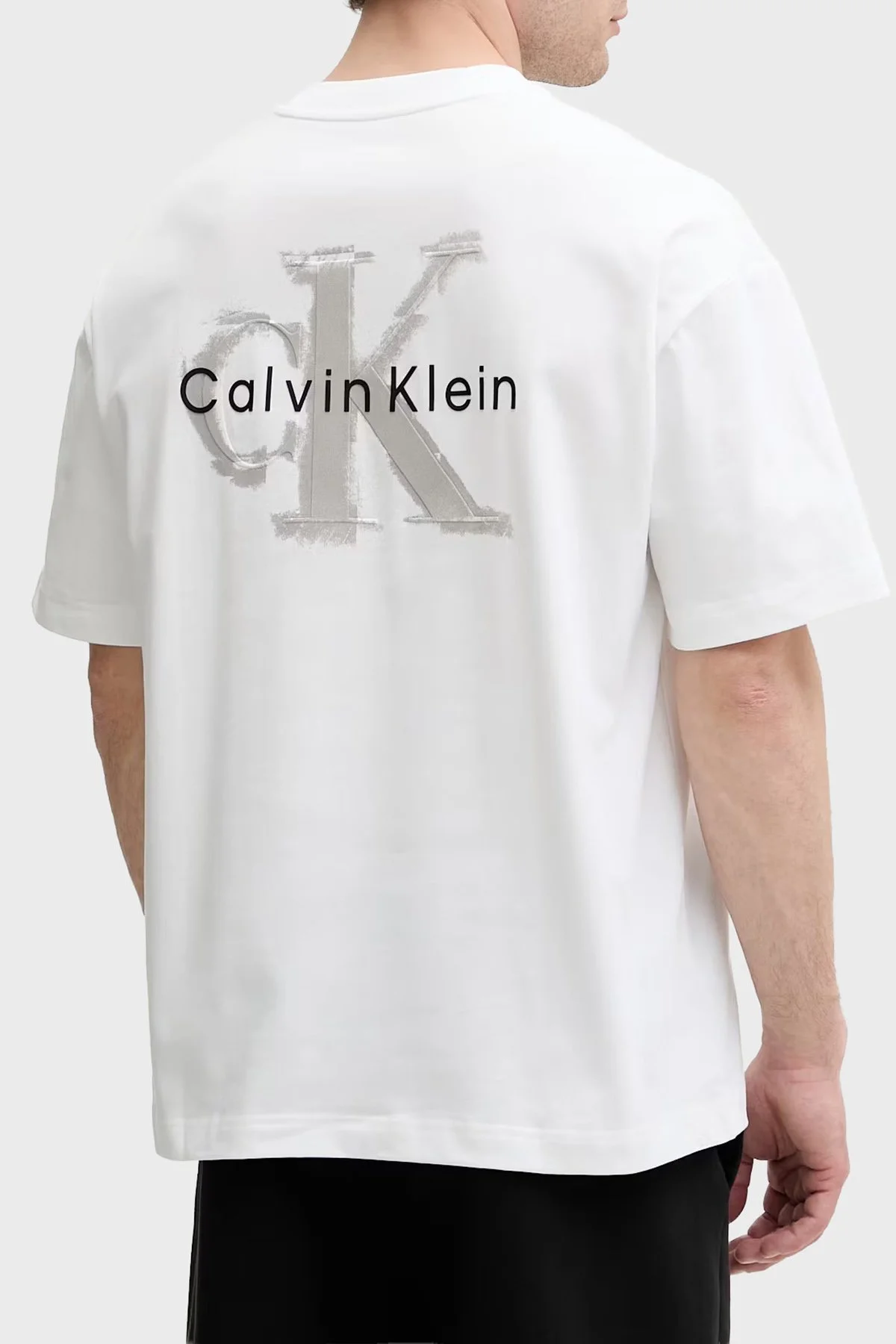 Calvin Klein Logolu % 100 Pamuk Oversize LV04RAB806YAF Erkek T Shirt LV04RAB806 YAF BEYAZ - 3