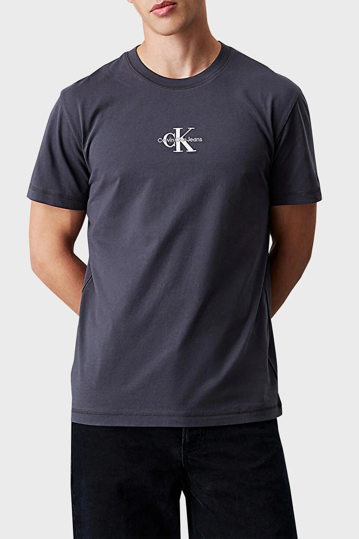 Calvin Klein Logolu % 100 Pamuk Regular Fit Bisiklet Yaka J30J325649BAN Erkek T Shirt J30J325649 BAN ANTRASİT - 5