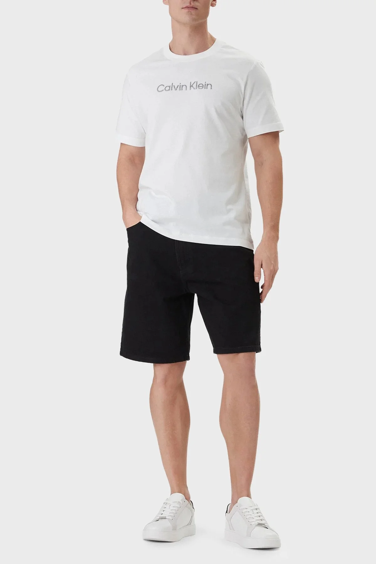 Calvin Klein Logolu % 100 Pamuk Regular Fit Bisiklet Yaka LV04LF813GYAF Erkek T Shirt LV04LF813G YAF BEYAZ - 2