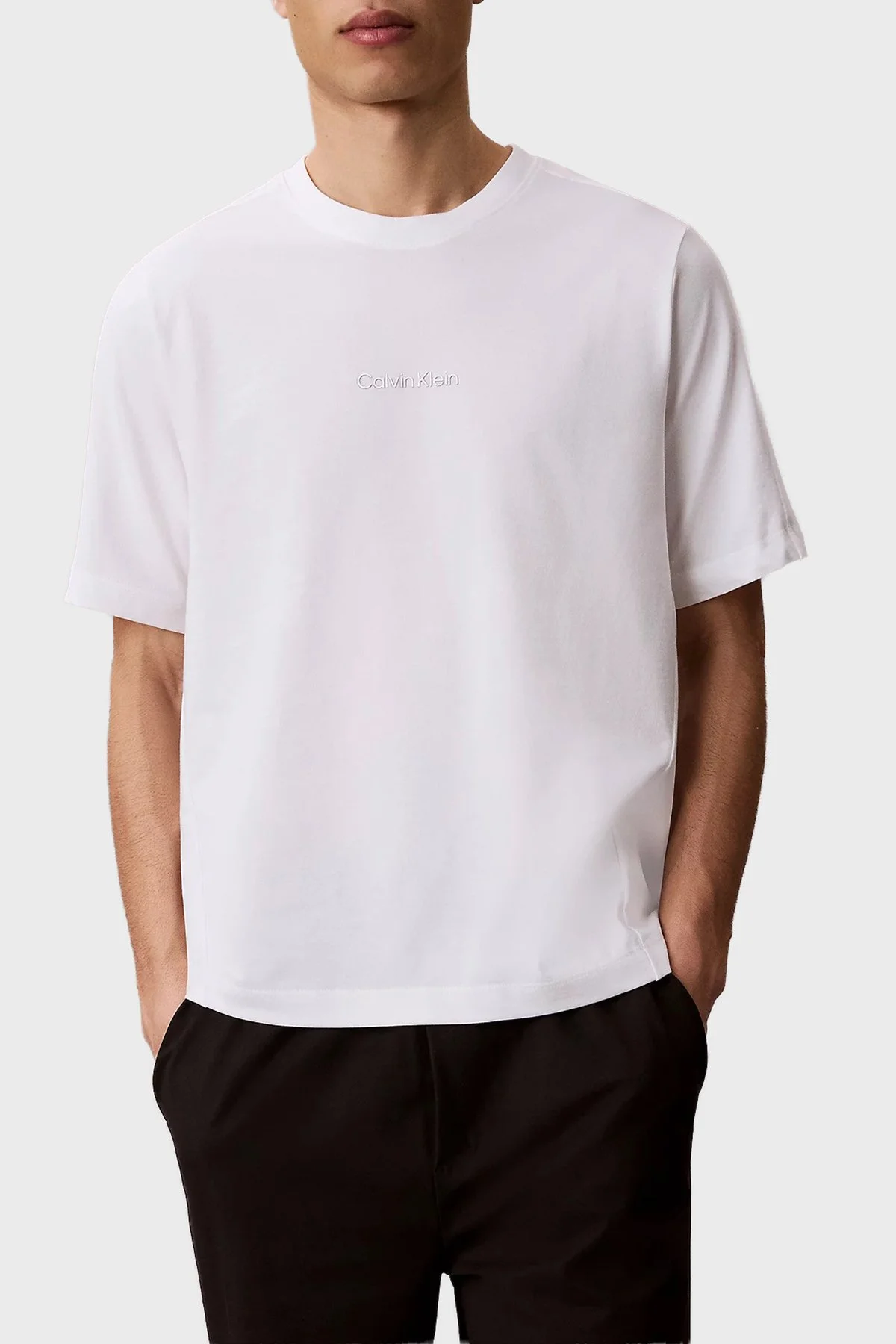 Calvin Klein Logolu % 100 Pamuk Regular Fit Bisiklet Yaka LVGMS6K100100 Erkek T Shirt LVGMS6K100 100 BEYAZ - 3