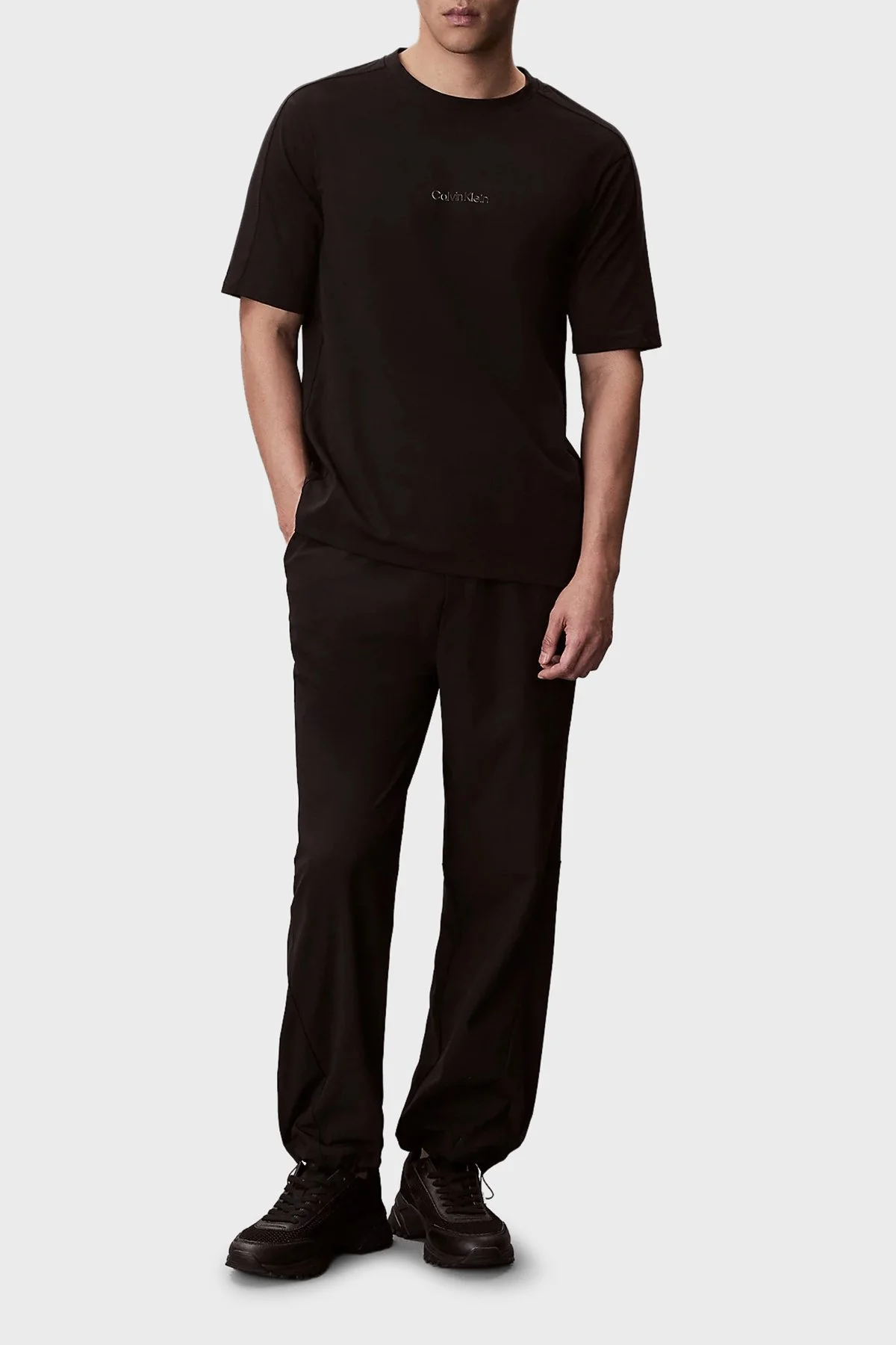 Calvin Klein Logolu % 100 Pamuk Regular Fit Bisiklet Yaka LVGMS6K100UB1 Erkek T Shirt LVGMS6K100 UB1 SİYAH - 2