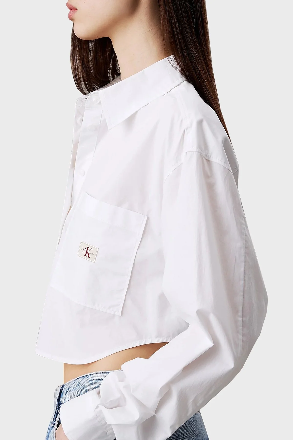 Calvin Klein Logolu % 100 Pamuk Regular Fit Crop J20J225078YAF Bayan Gömlek J20J225078 YAF BEYAZ - 10