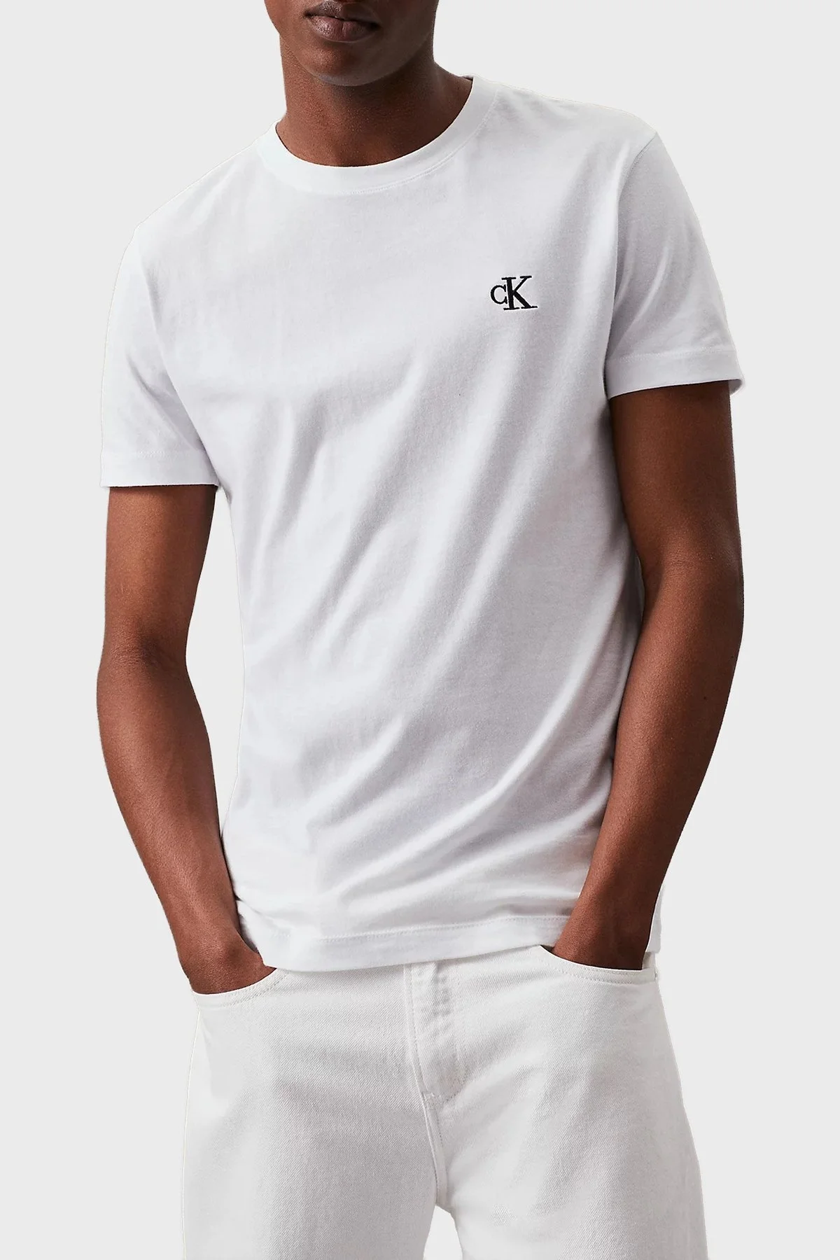 Calvin Klein Logolu % 100 Pamuk Slim Fit Bisiklet Yaka J30J314544YAF Erkek T Shirt J30J314544 YAF BEYAZ - 5