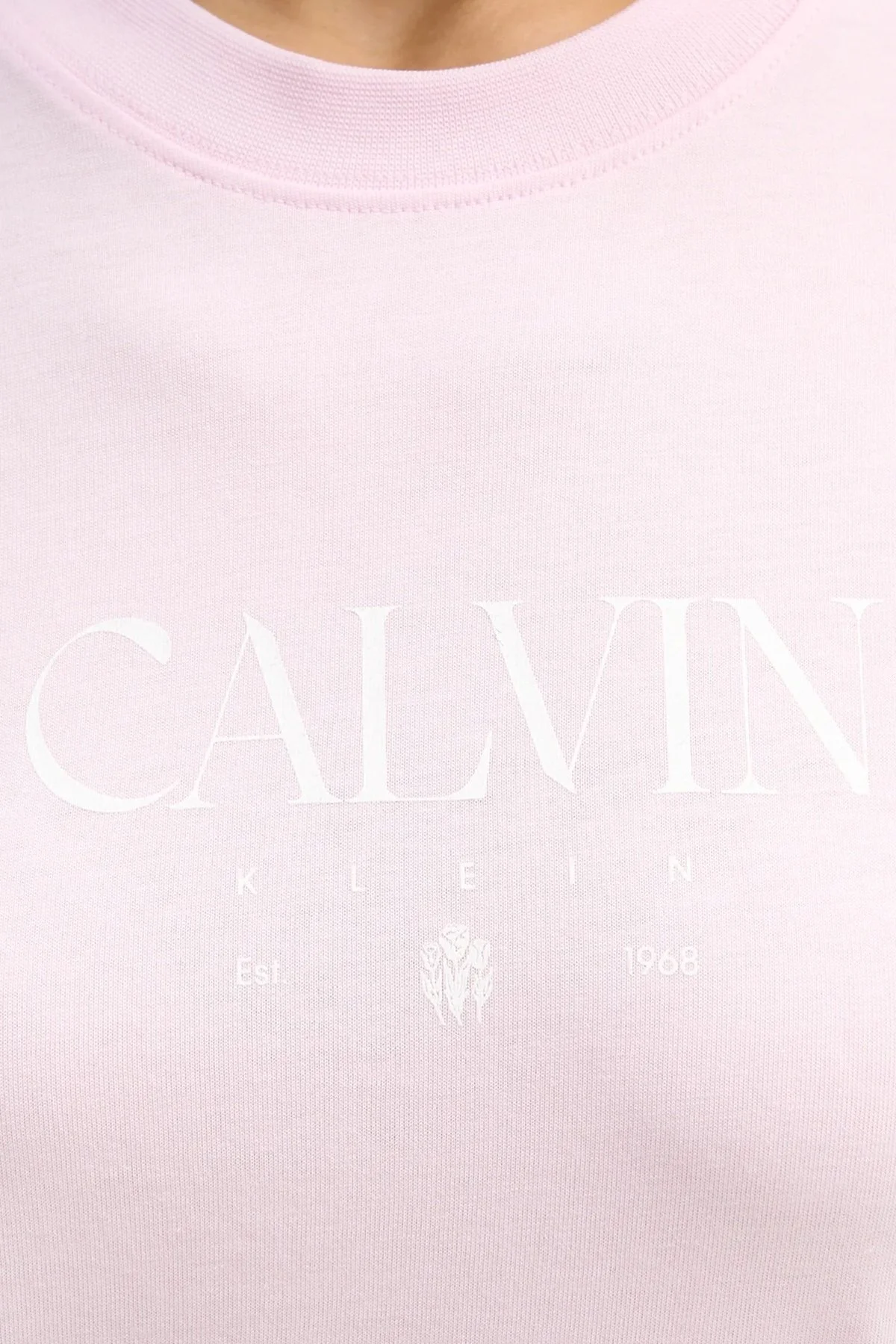 Calvin Klein Logolu % 100 Pamuk Slim Fit Bisiklet Yaka LV047E813GTN9 Bayan T Shirt LV047E813G TN9 PEMBE - 5