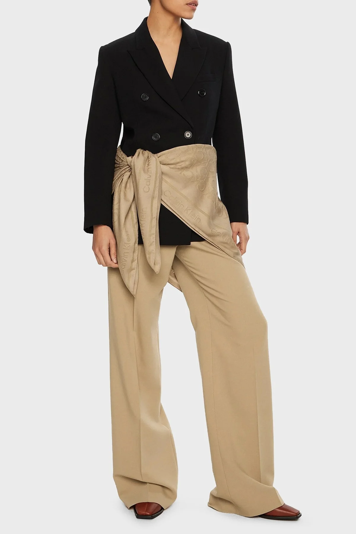 Calvin Klein Logolu 120 x 120 cm Modal Karışımlı K60K612971PAI Bayan Şal K60K612971 PAI BEJ - 5