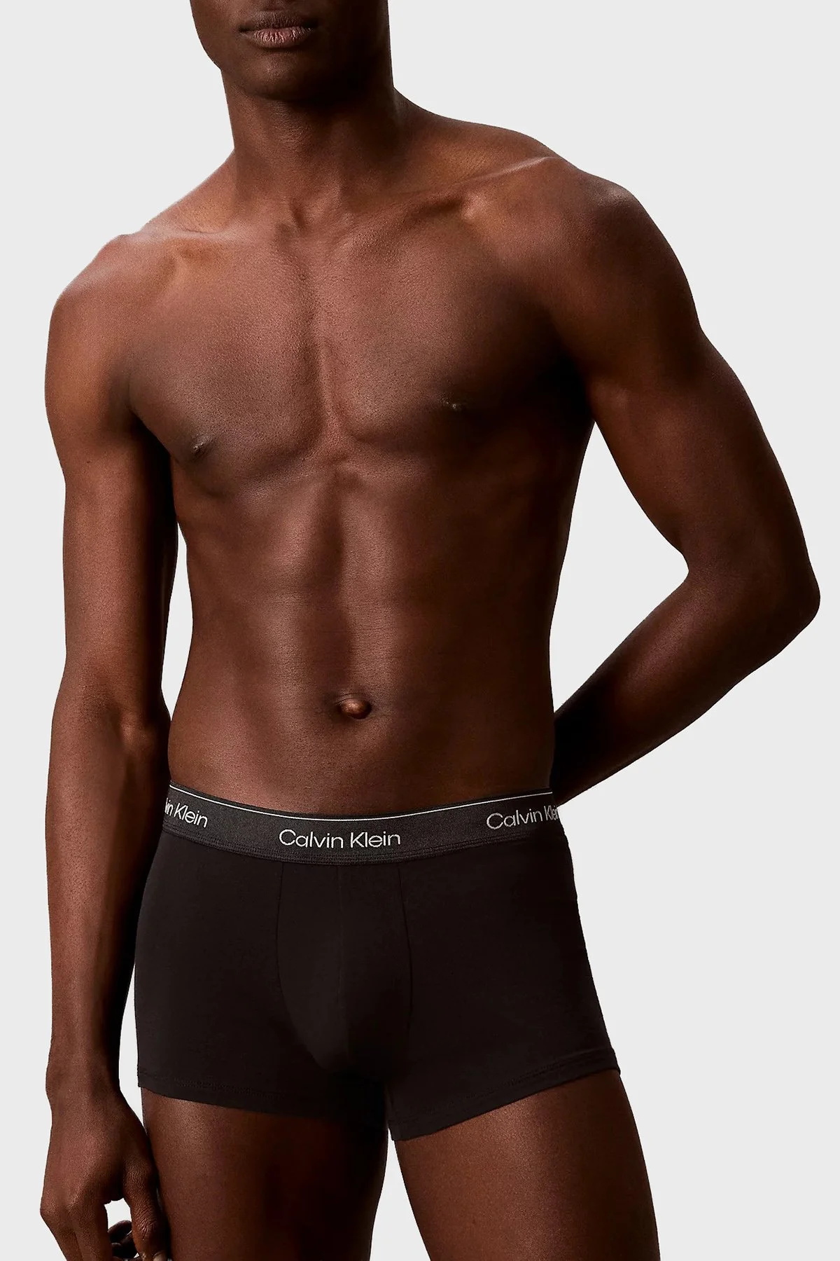 Calvin Klein Logolu 3 Pack LV00NB4575UB1 Erkek Boxer LV00NB4575 UB1 SİYAH - 4