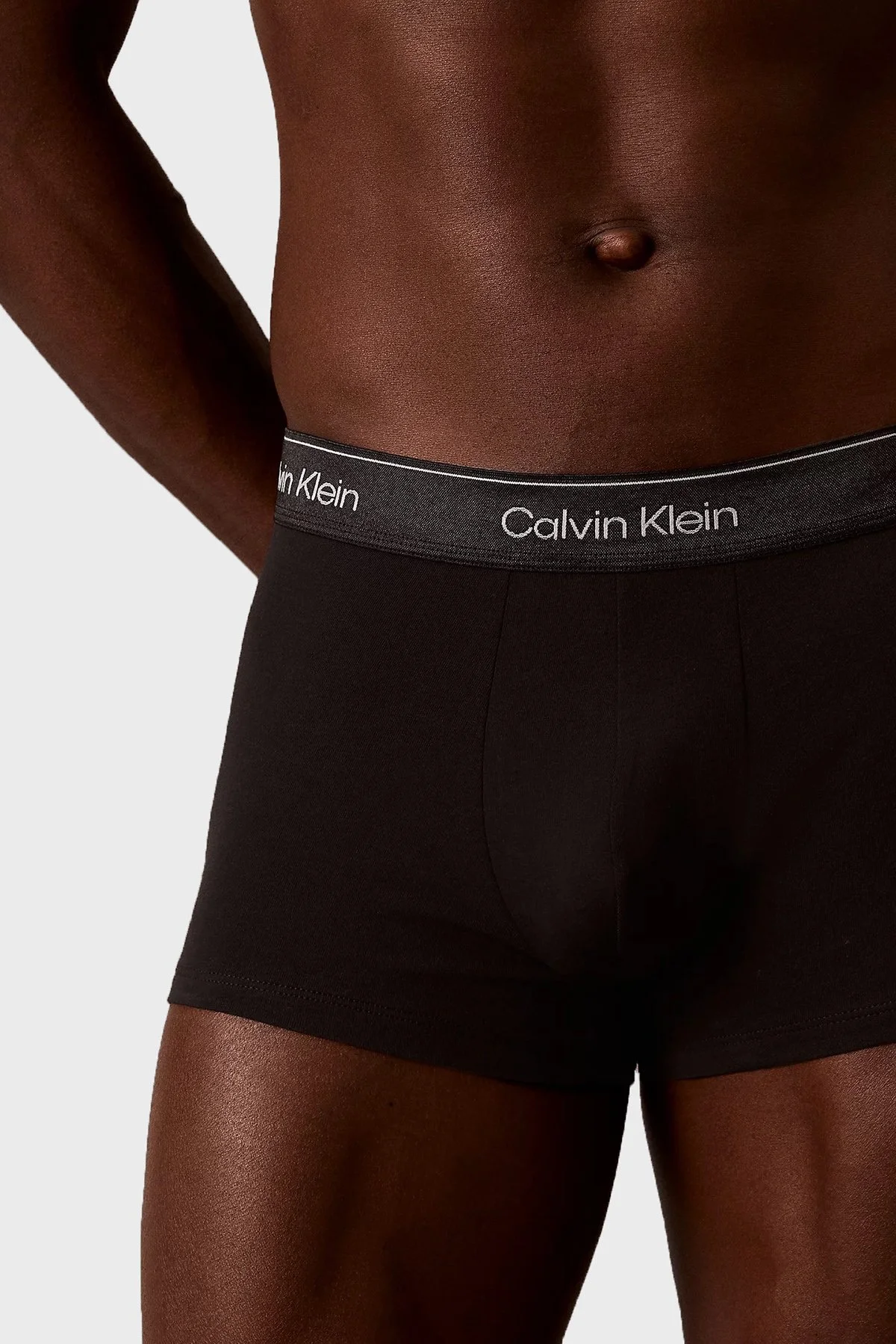 Calvin Klein Logolu 3 Pack LV00NB4575UB1 Erkek Boxer LV00NB4575 UB1 SİYAH - 5