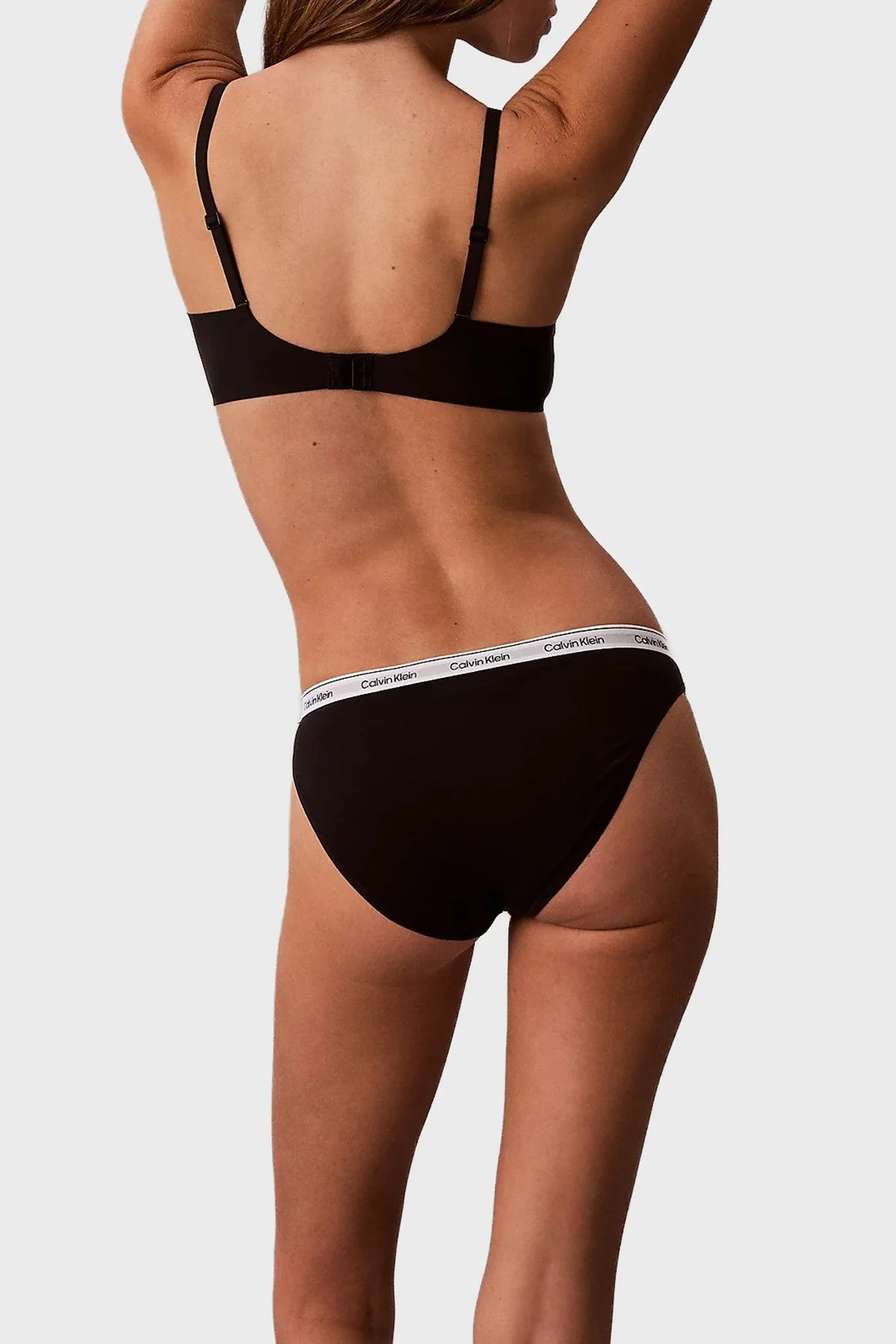 Calvin Klein Logolu 3 Pack LV00QD5207FQN Bayan Külot LV00QD5207 FQN Siyah-Gri-Pembe - 3