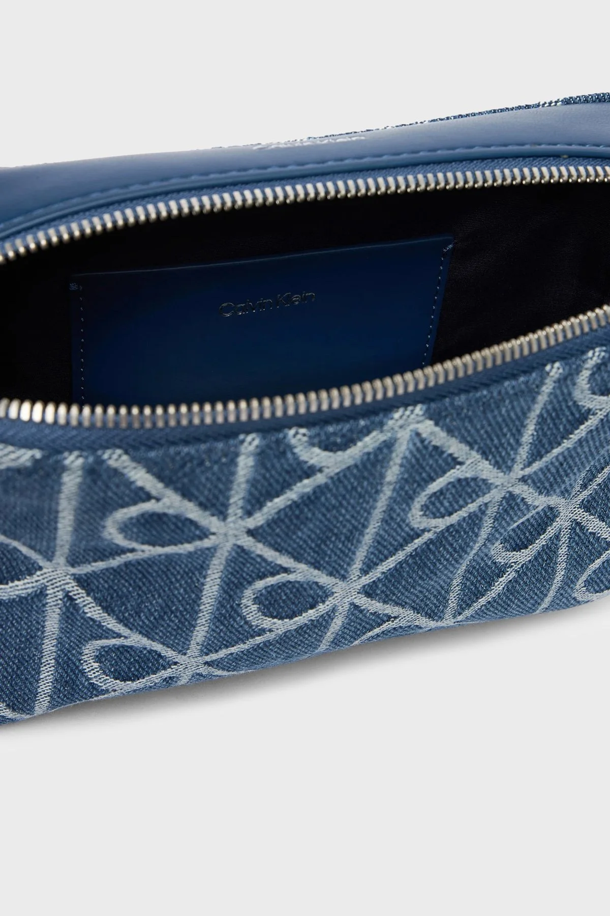 Calvin Klein Logolu Ayarlanabilir Askılı Denim LV04F3430GYBN Bayan Çanta LV04F3430G YBN MAVİ - 6