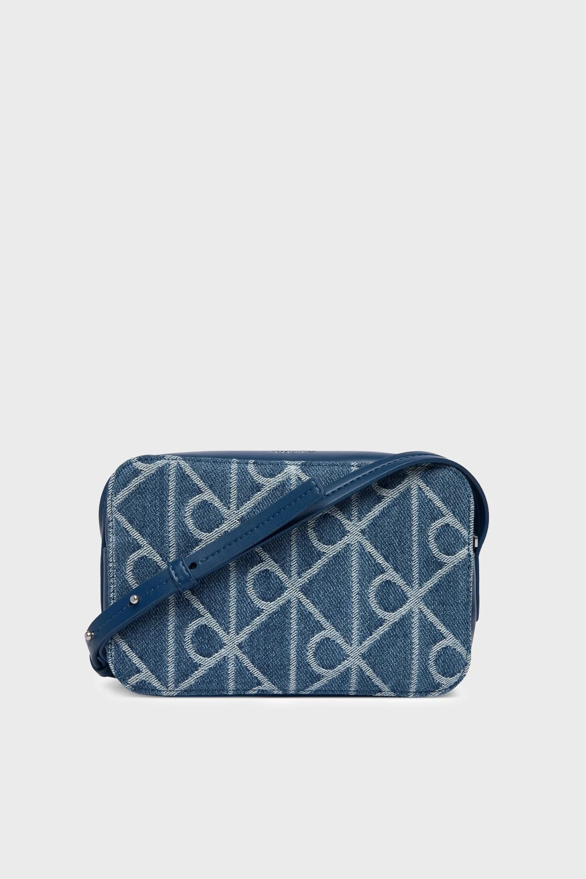 Calvin Klein Logolu Ayarlanabilir Askılı Denim LV04F3430GYBN Kadın Çanta LV04F3430G YBN MAVİ - 1
